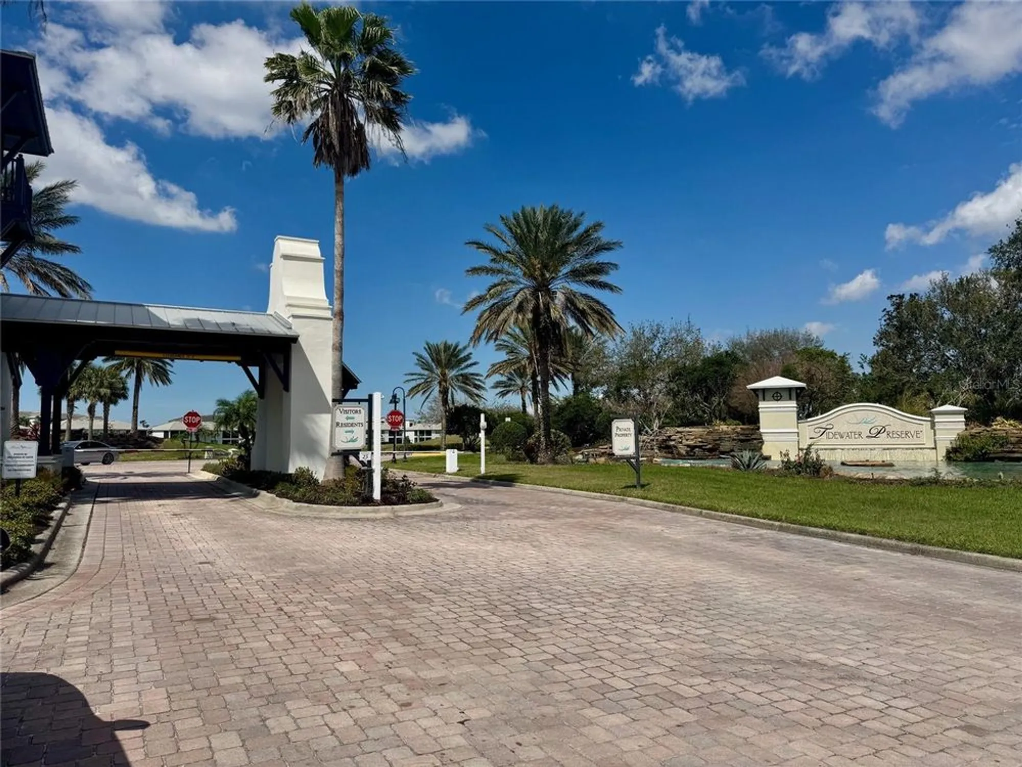 Property Slideshow image 34 of 56 | 5040 lake overlook ave, Bradenton, FL, 34208