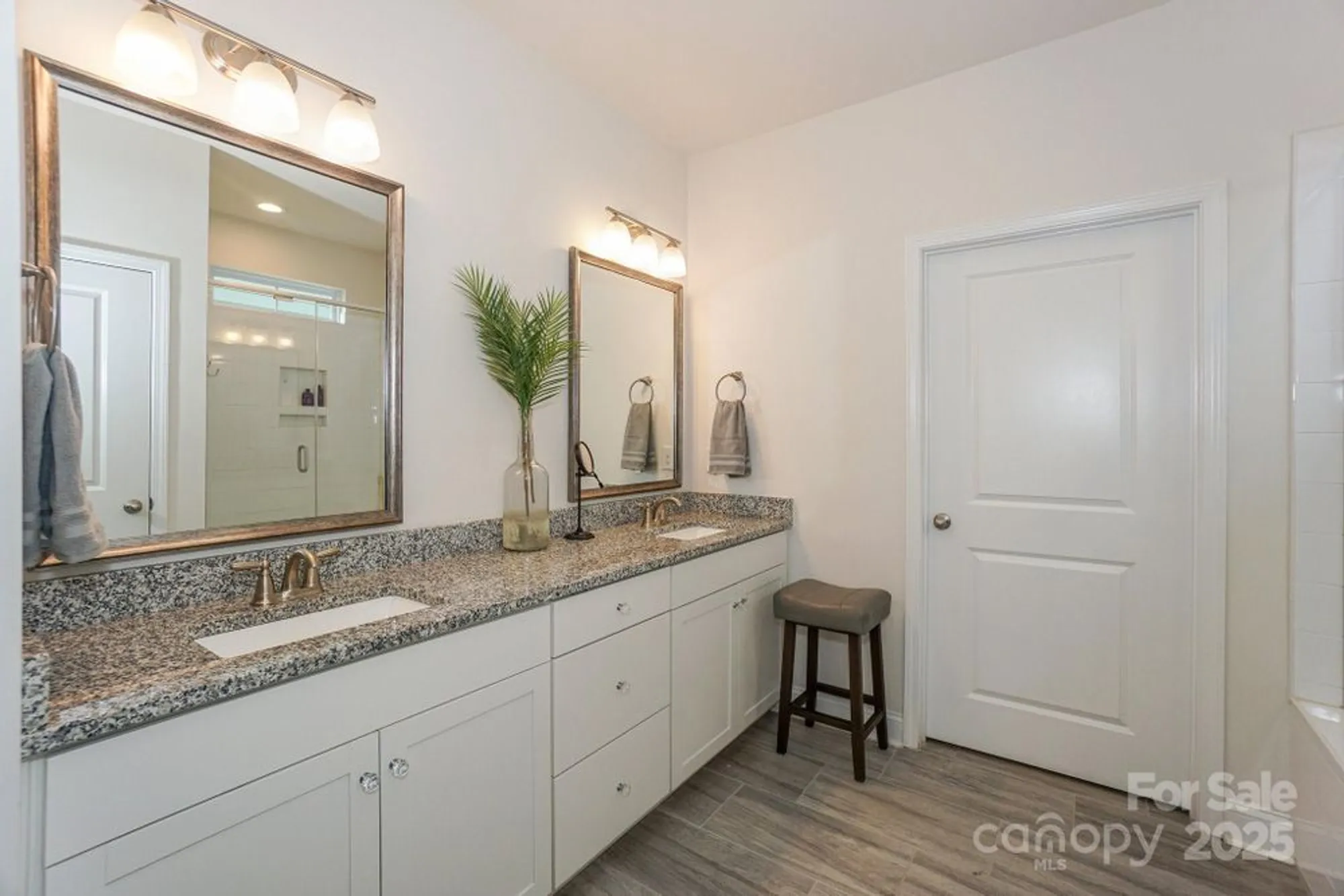 Property Slideshow image 22 of 47 | 194 hanks bluff dr, Mooresville, NC, 28117