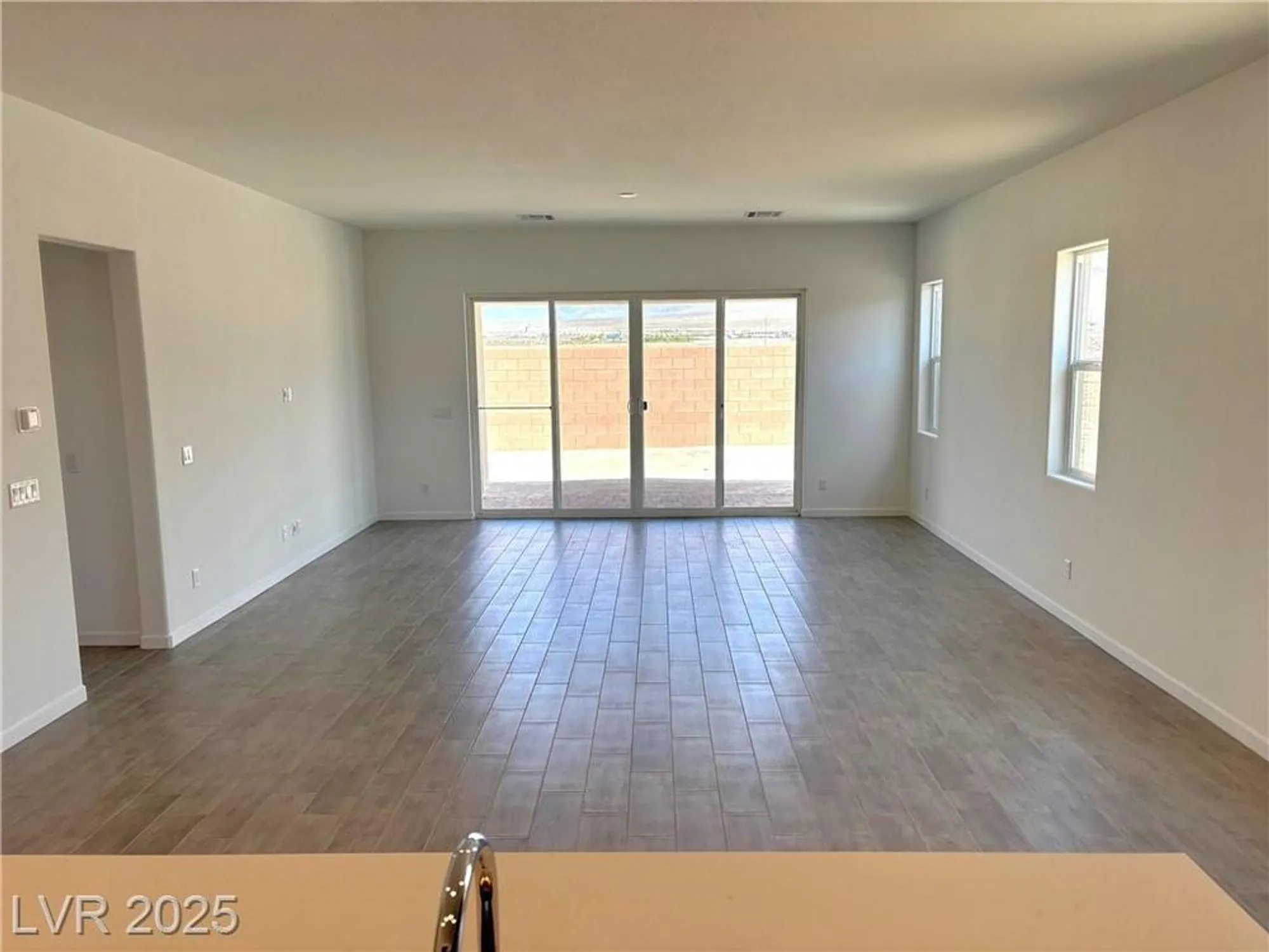 Property Slideshow image 16 of 29 | 5720 e badlands ln, Pahrump, NV, 89061