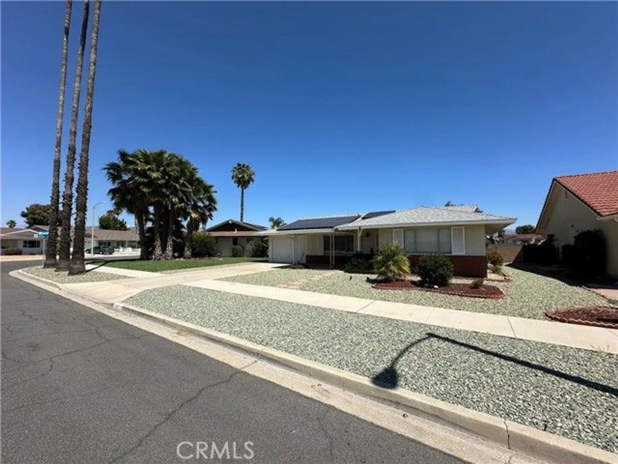 Property Slideshow image 3 of 19 | 410 panorama dr, Hemet, CA, 92543