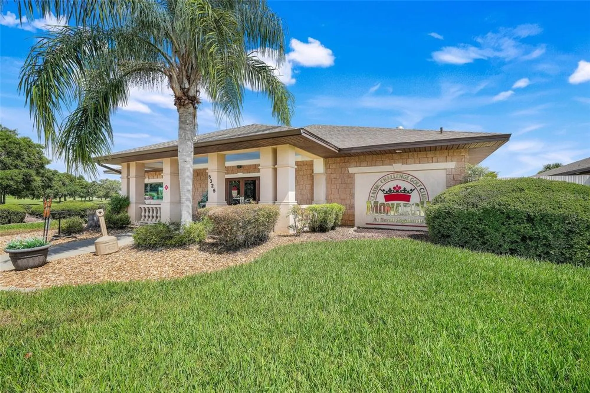 Property Slideshow image 5 of 43 | 4950 glen coe st, Leesburg, FL, 34748