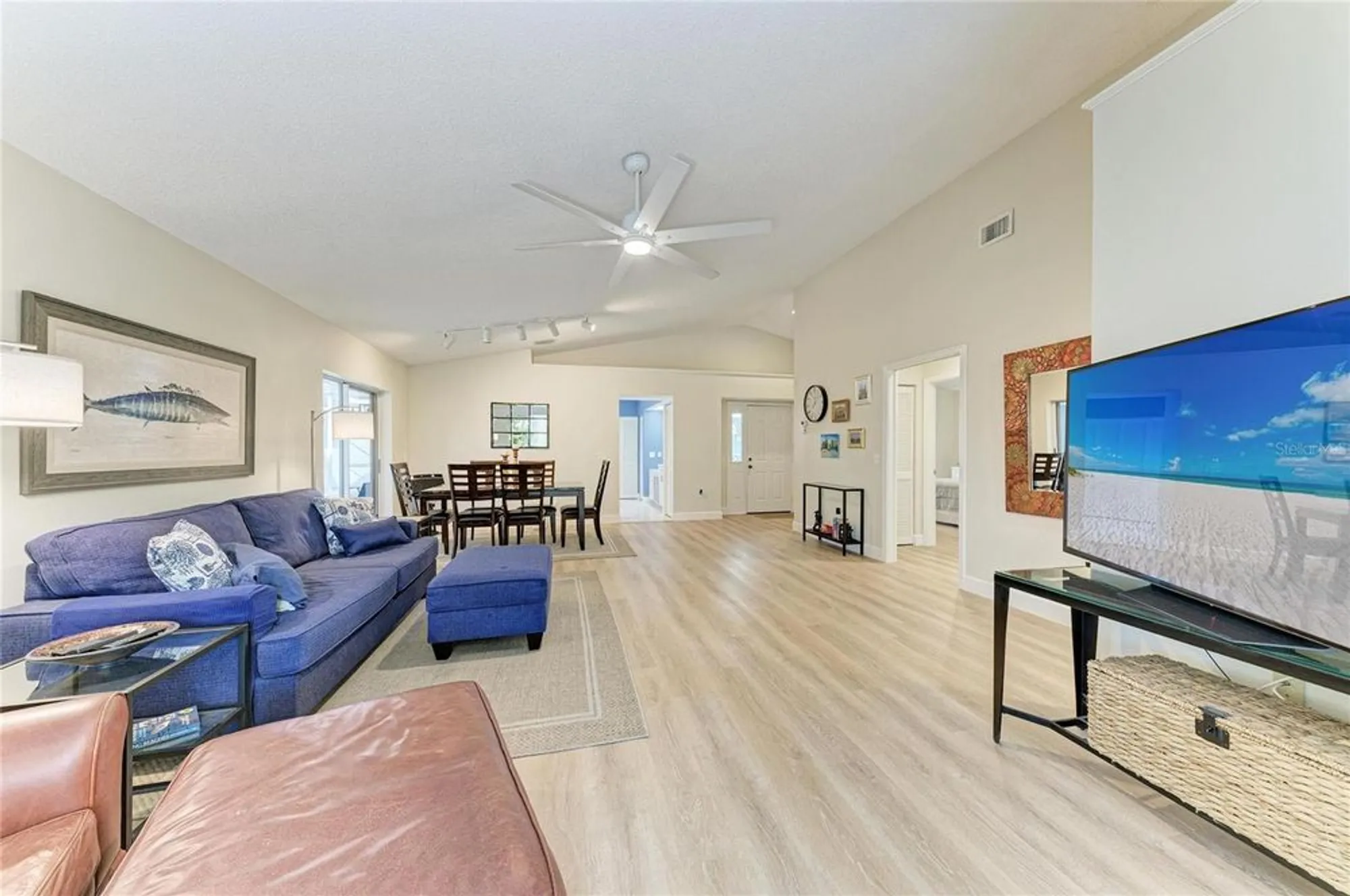 Property Slideshow image 11 of 78 | 729 brightside crescent dr 33, Venice, FL, 34293