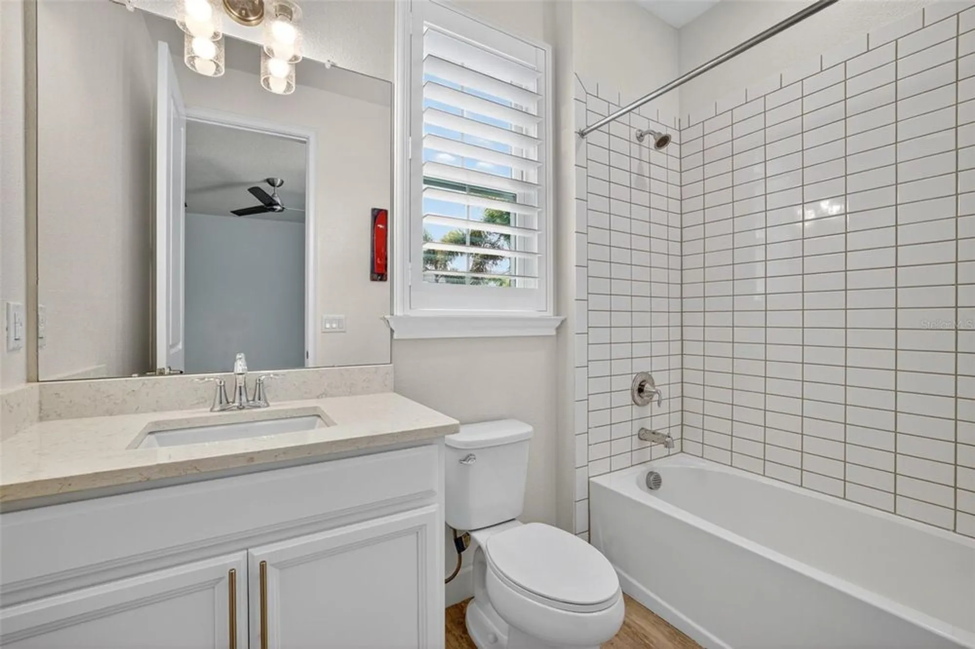 Property Slideshow image 34 of 62 | 830 manns harbor dr, Apollo Beach, FL, 33572