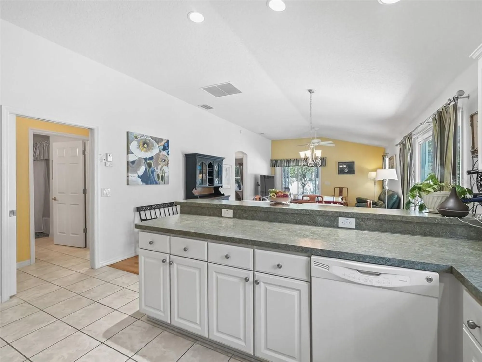 Property Slideshow image 11 of 48 | 1762 meadowlark ave, The Villages, FL, 32162