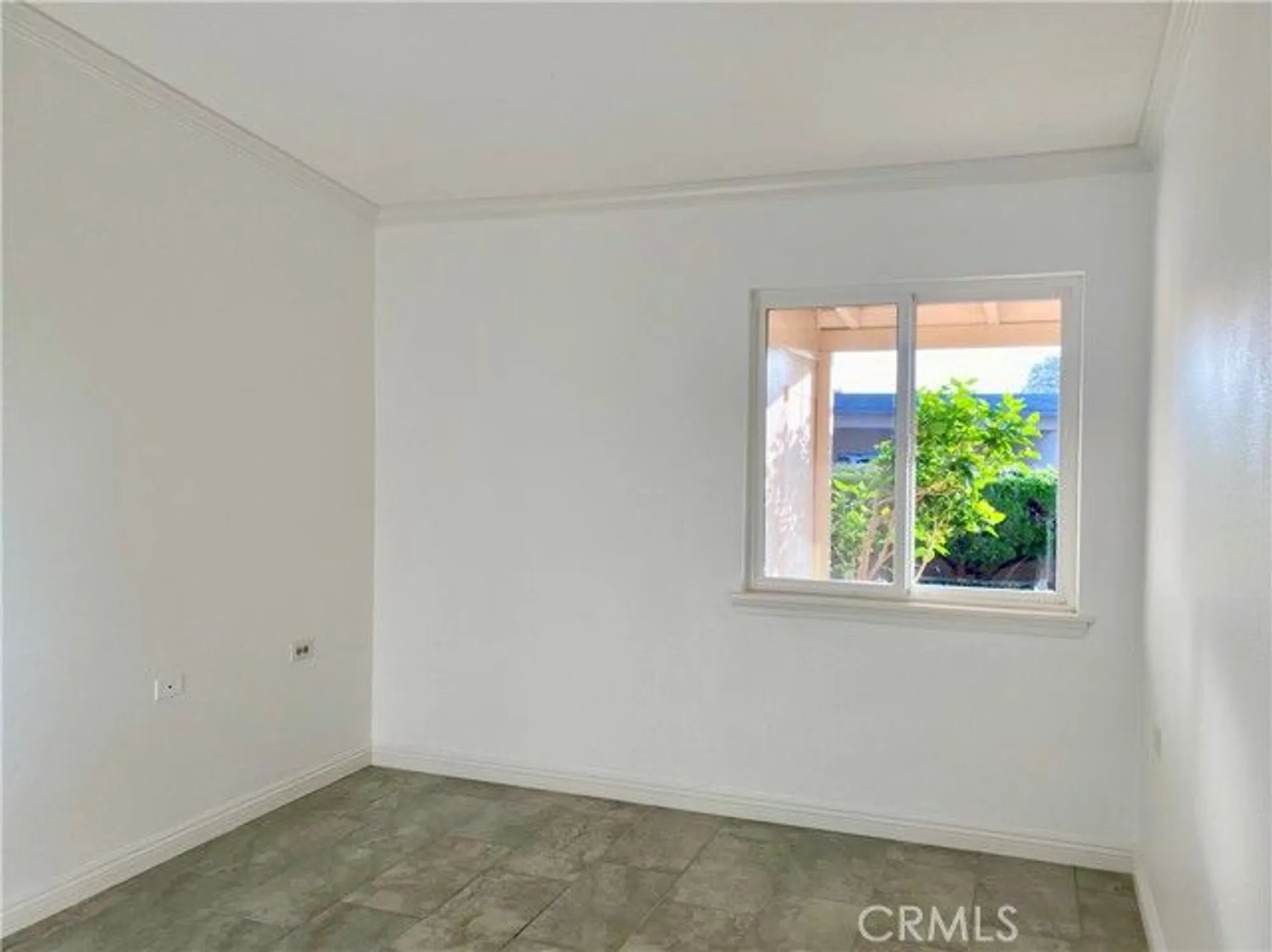 Property Slideshow image 21 of 30 | 13521 wentworth ln, Seal Beach, CA, 90740