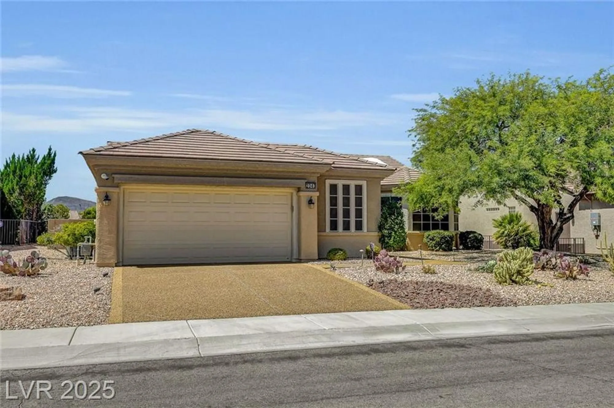 Property Slideshow image 3 of 60 | 2343 hardin ridge dr, Henderson, NV, 89052