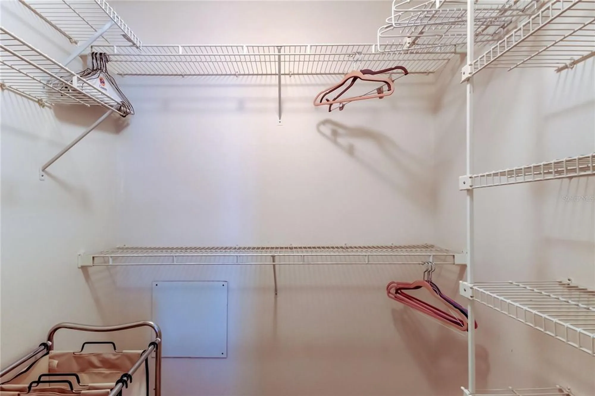 Property Slideshow image 19 of 50 | 5521 80th st n unit 315, Saint Petersburg, FL, 33709