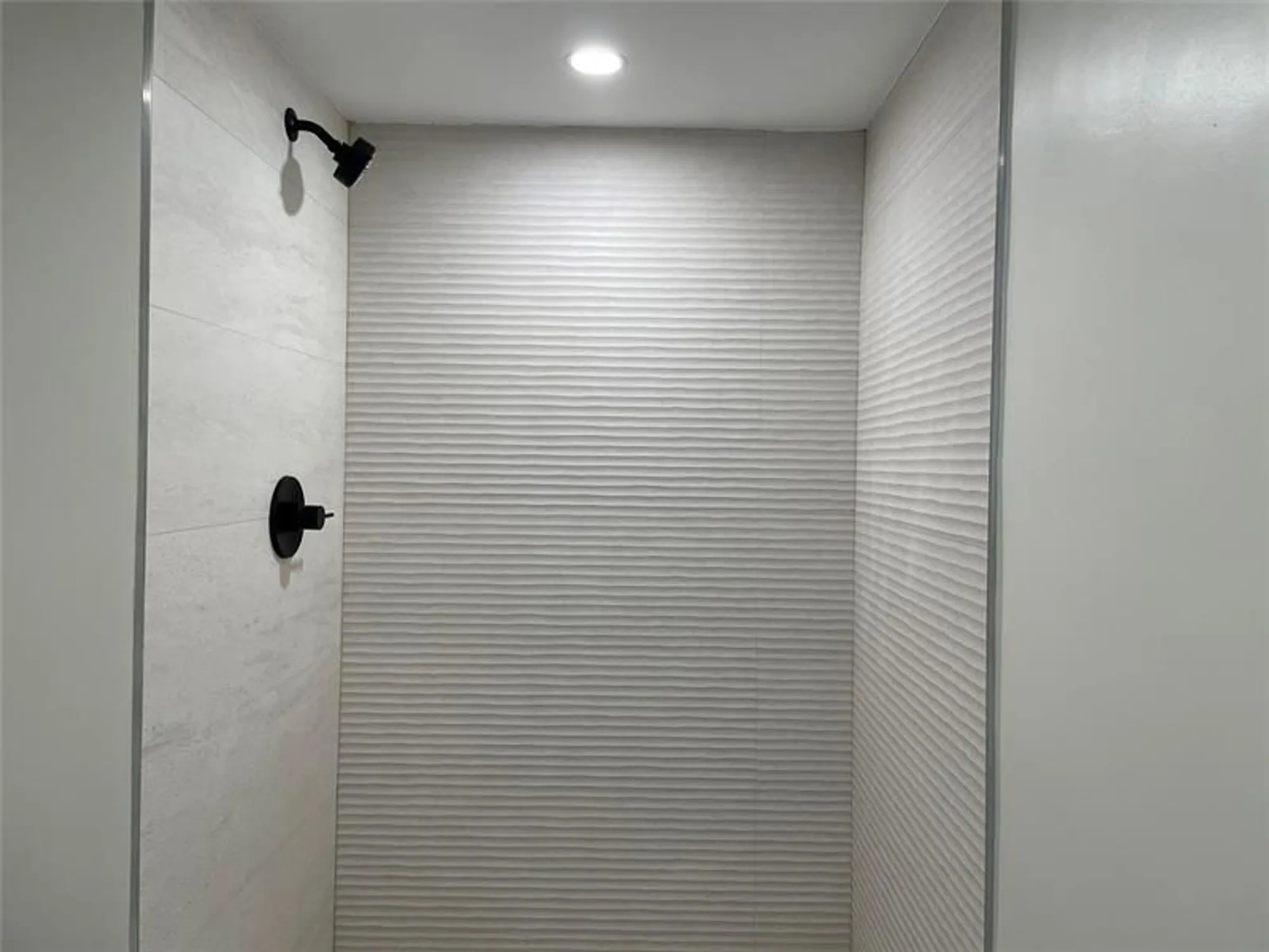 Property Slideshow image 14 of 53 | 8962 s hollybrook blvd 308, Pembroke Pines, FL, 33025