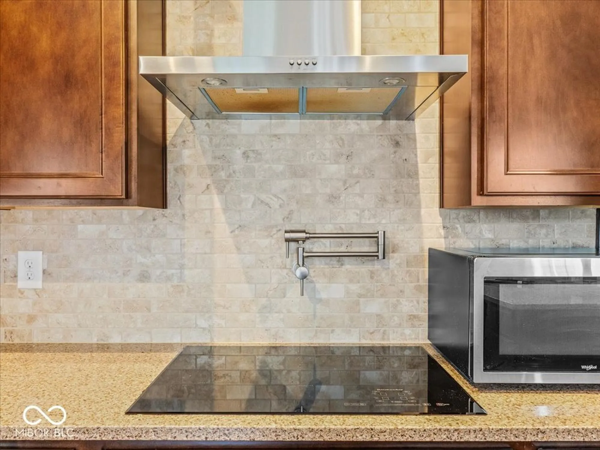 Property Slideshow image 18 of 38 | 8750 twain ln, Indianapolis, IN, 46239