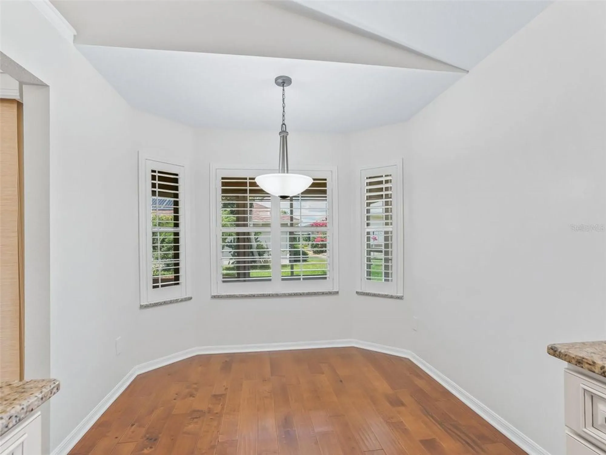 Property Slideshow image 18 of 62 | 17577 se 112th ave, Summerfield, FL, 34491