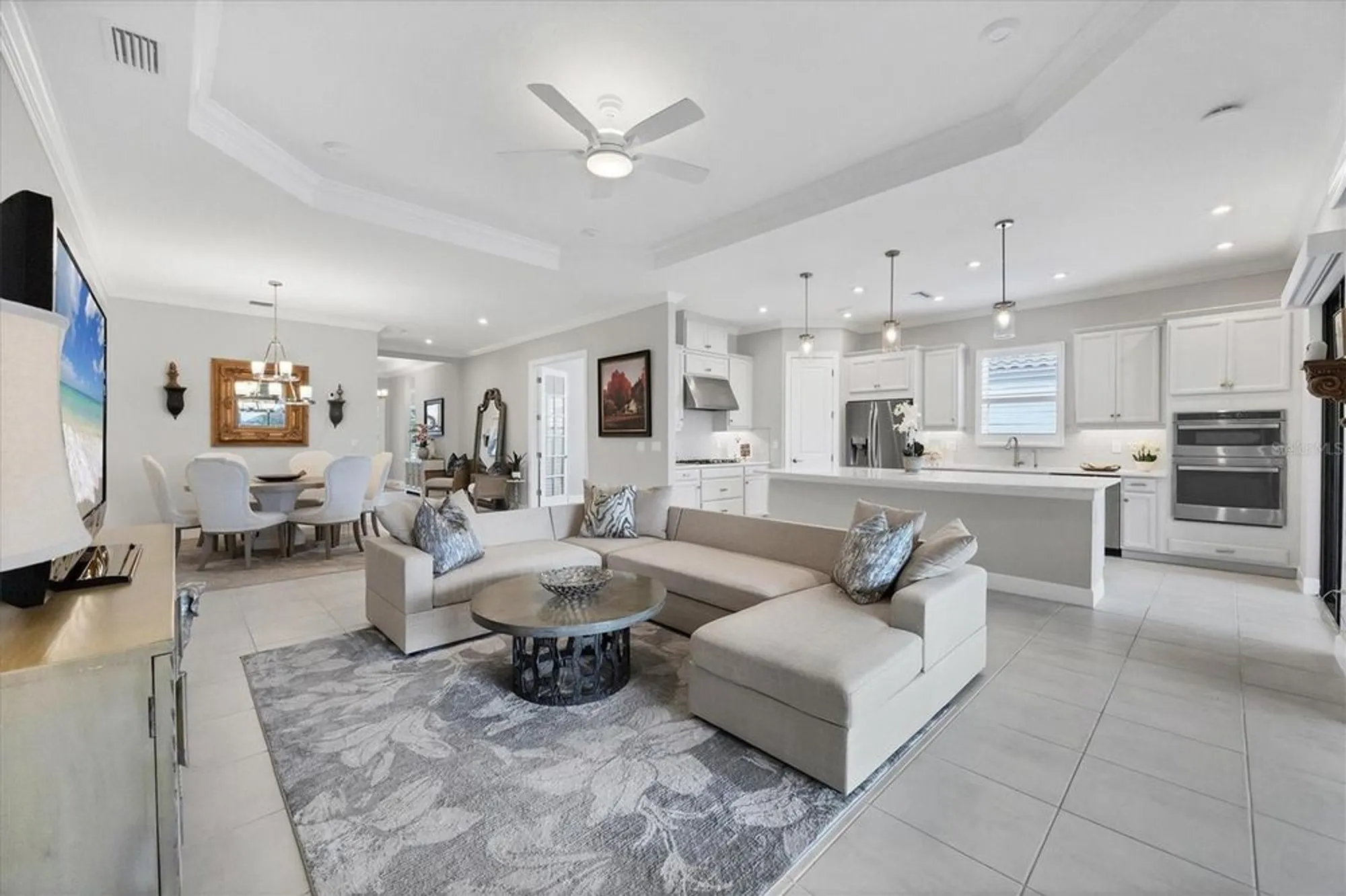 Property Slideshow image 8 of 100 | 4735 cassio ct, Bradenton, FL, 34211