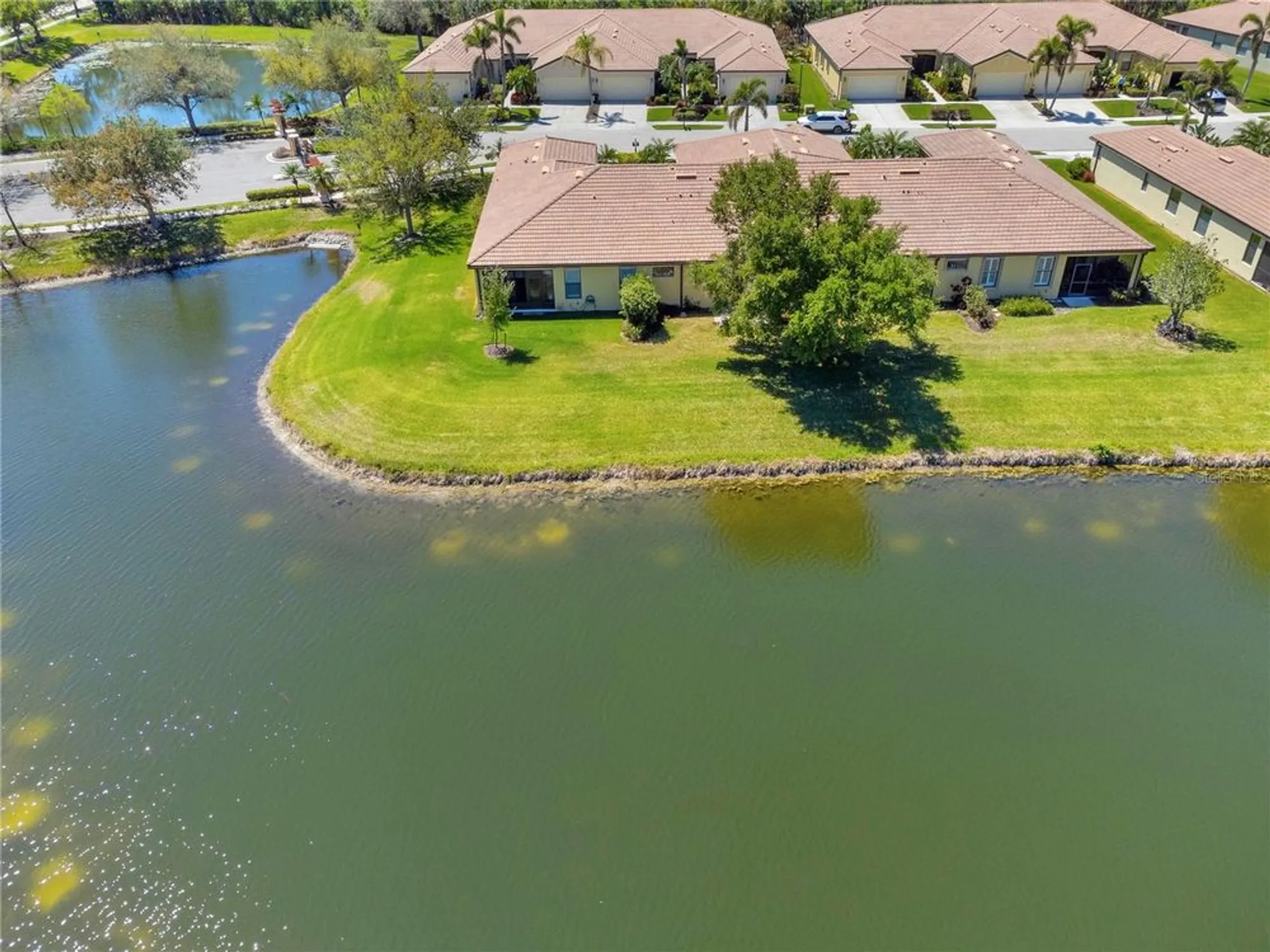 Property Slideshow image 40 of 44 | 2064 batello dr, Venice, FL, 34292