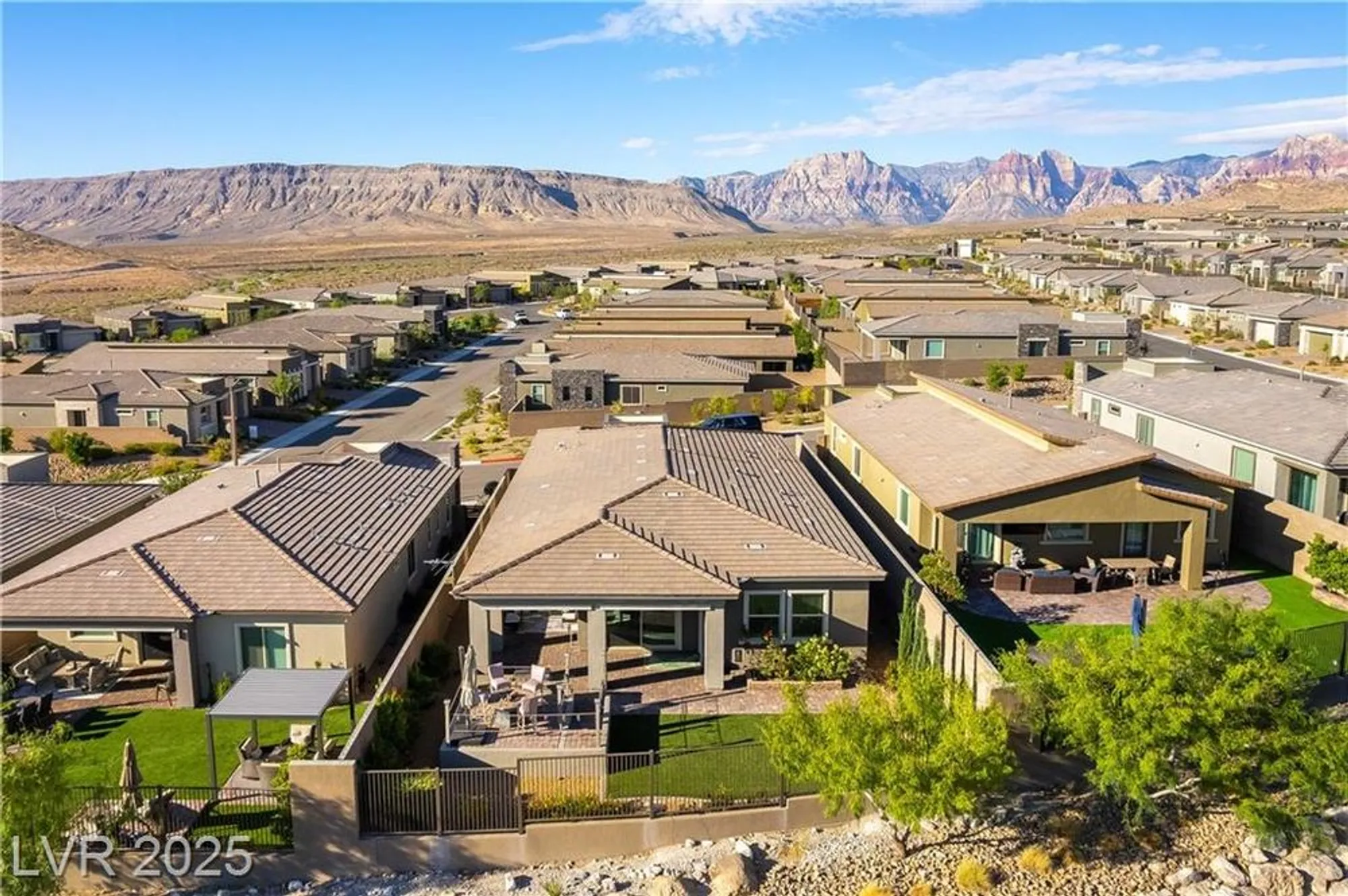 Property Slideshow image 67 of 88 | 12468 primrose grove ln, Las Vegas, NV, 89138