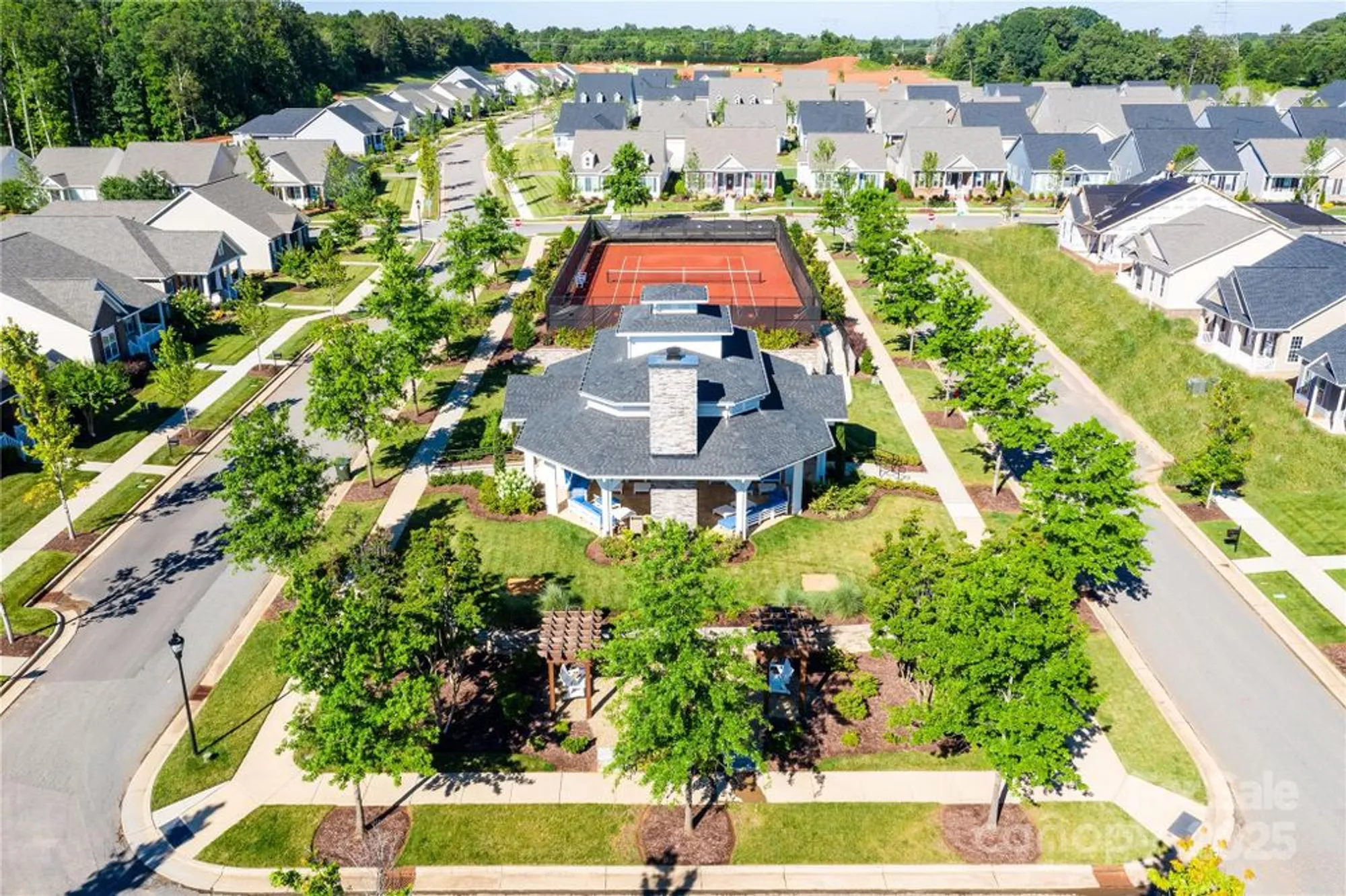 Property Slideshow image 37 of 44 | 12612 meetinghouse dr, Cornelius, NC, 28031