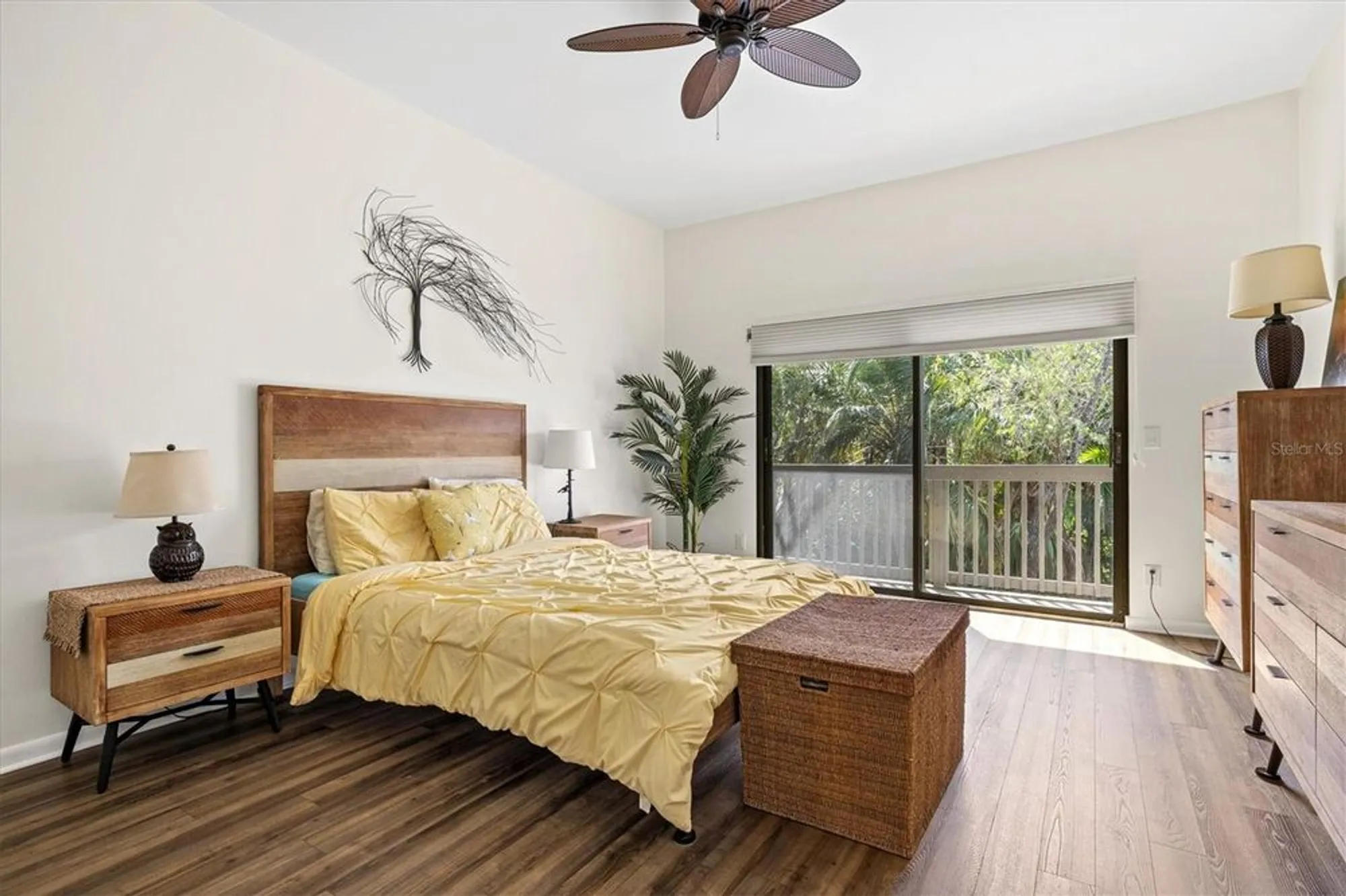 Property Slideshow image 15 of 69 | 1447 landings cir # 68, Sarasota, FL, 34231