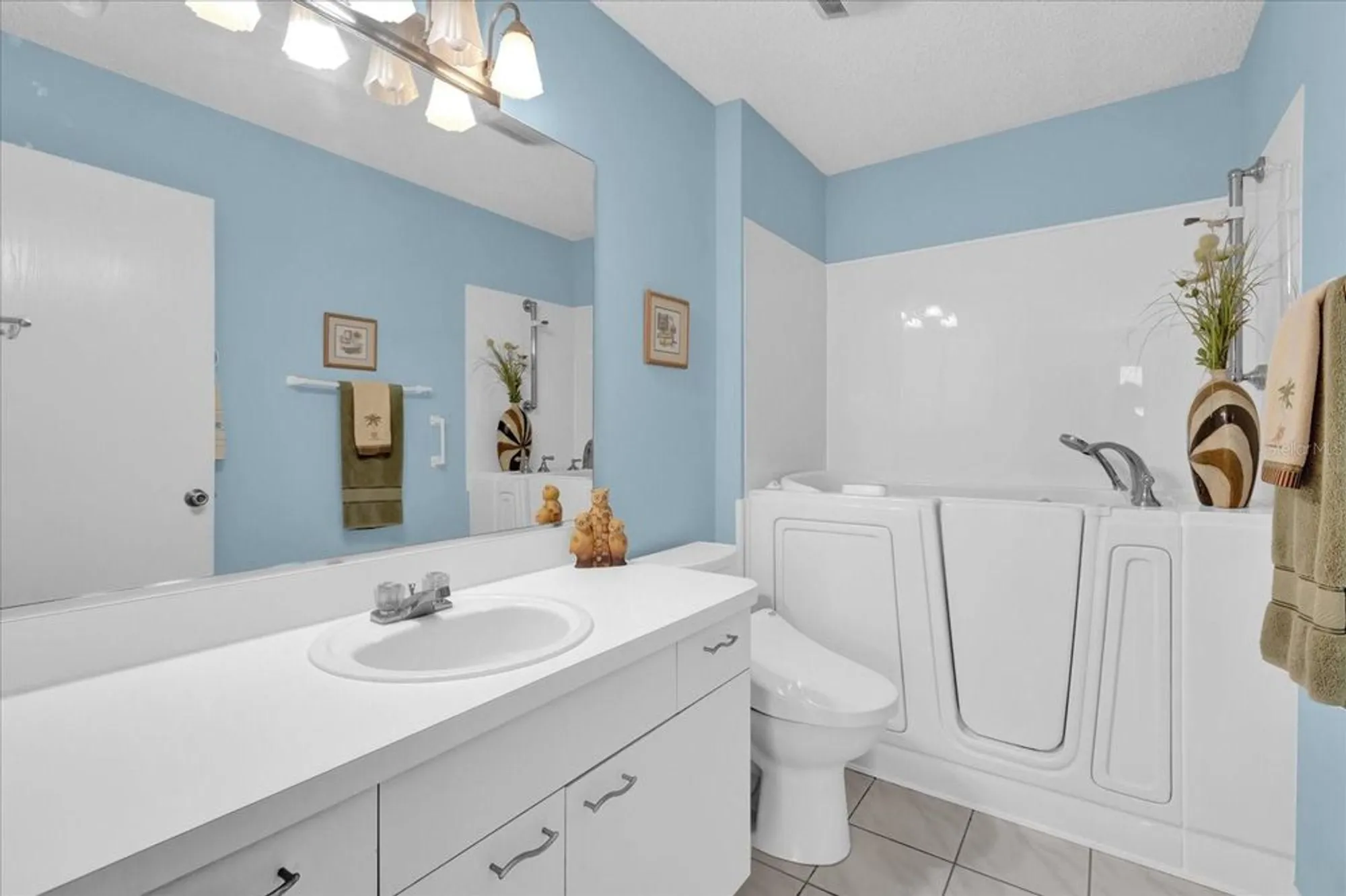 Property Slideshow image 20 of 36 | 8932 se 168th sedgwick pl, The Villages, FL, 32162