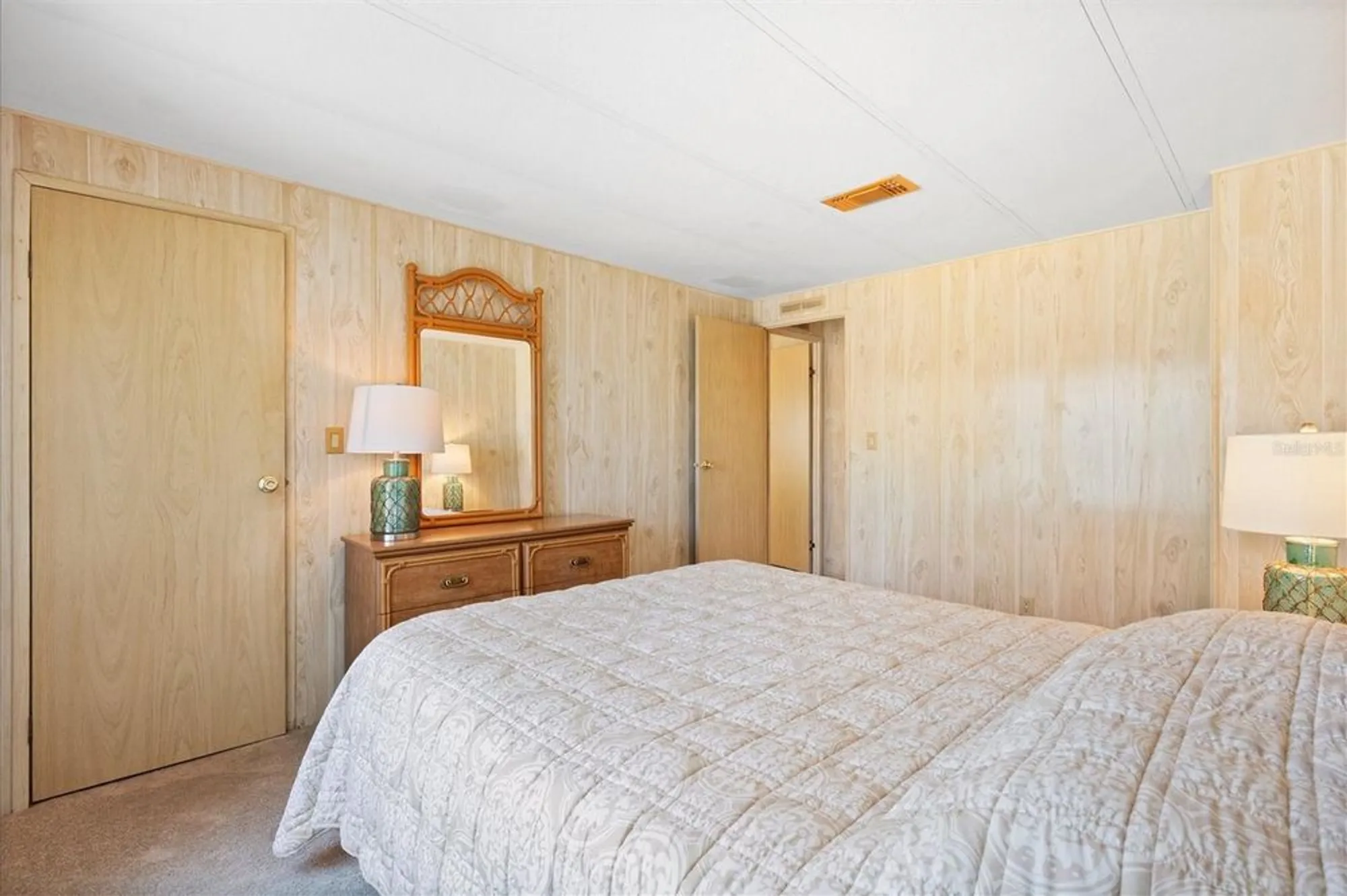 Property Slideshow image 15 of 30 | 104 winterberry ave, Wildwood, FL, 34785