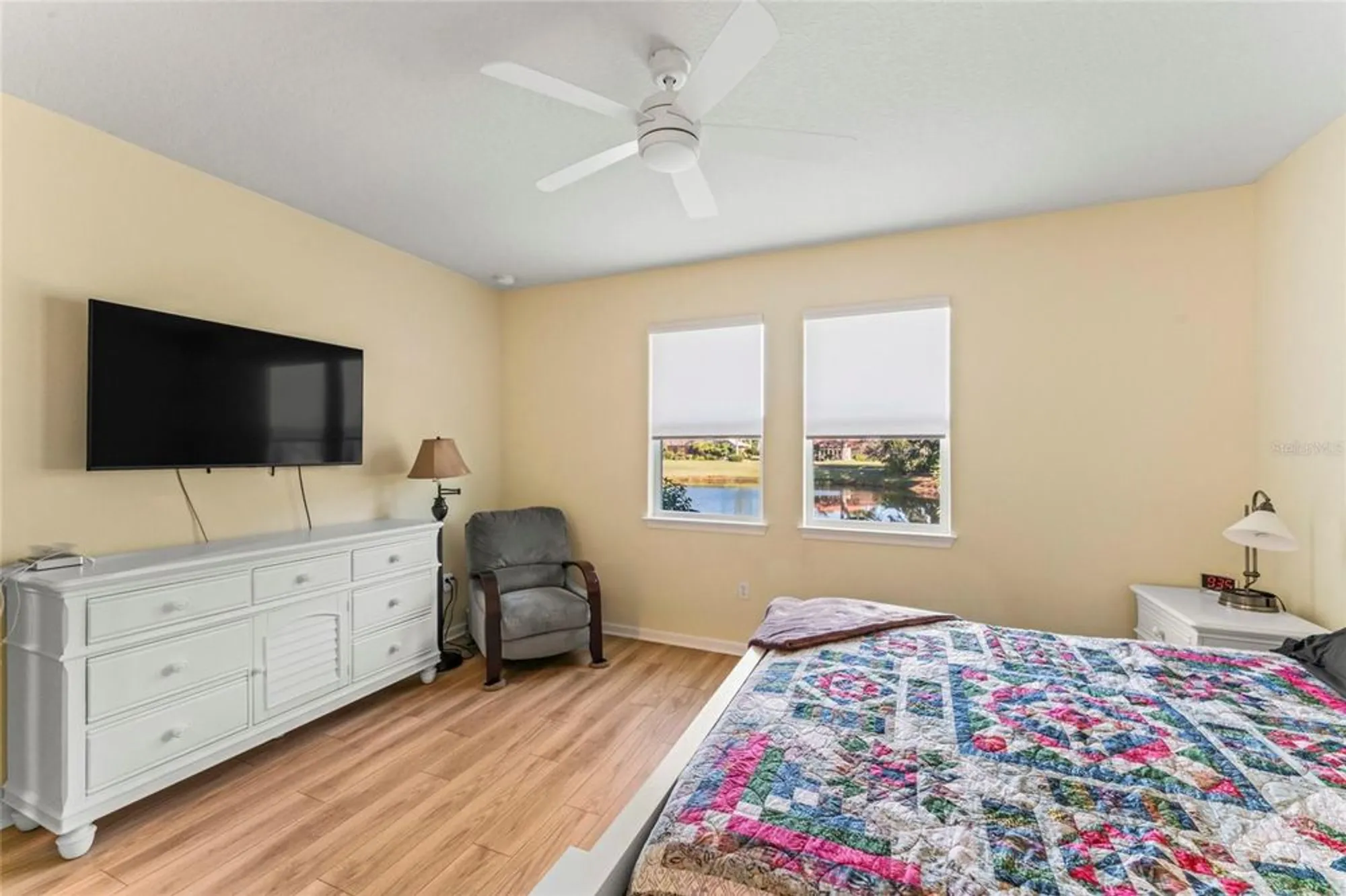 Property Slideshow image 24 of 47 | 3764 maxwell park dr, Sun City Center, FL, 33573