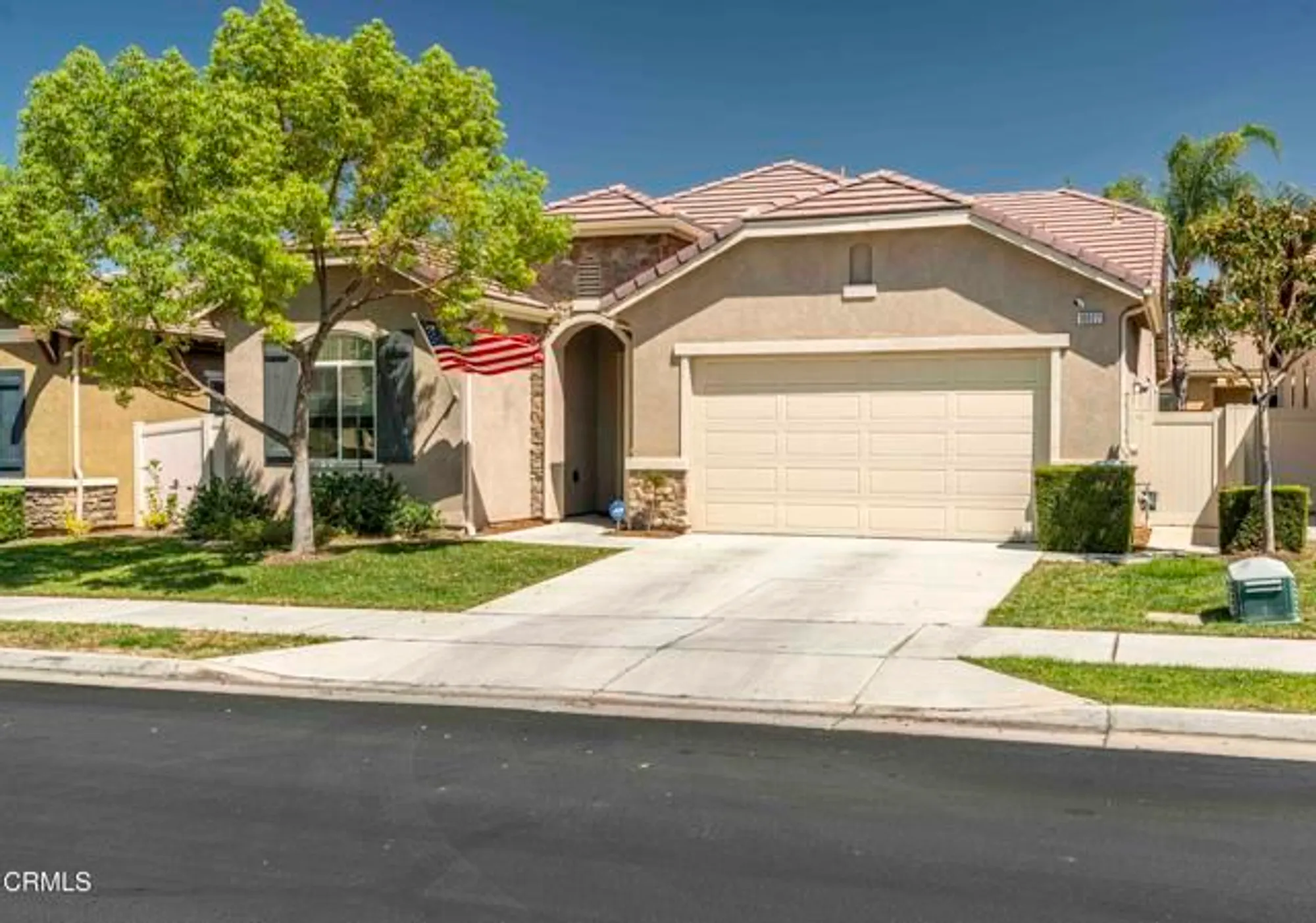 Property Slideshow image 38 of 43 | 10022 besancon way, Bakersfield, CA, 93306