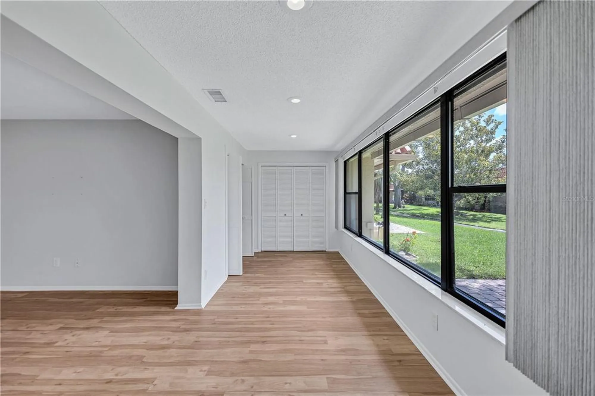 Property Slideshow image 14 of 56 | 19029 us highway 19 n apt 18f, Clearwater, FL, 33764