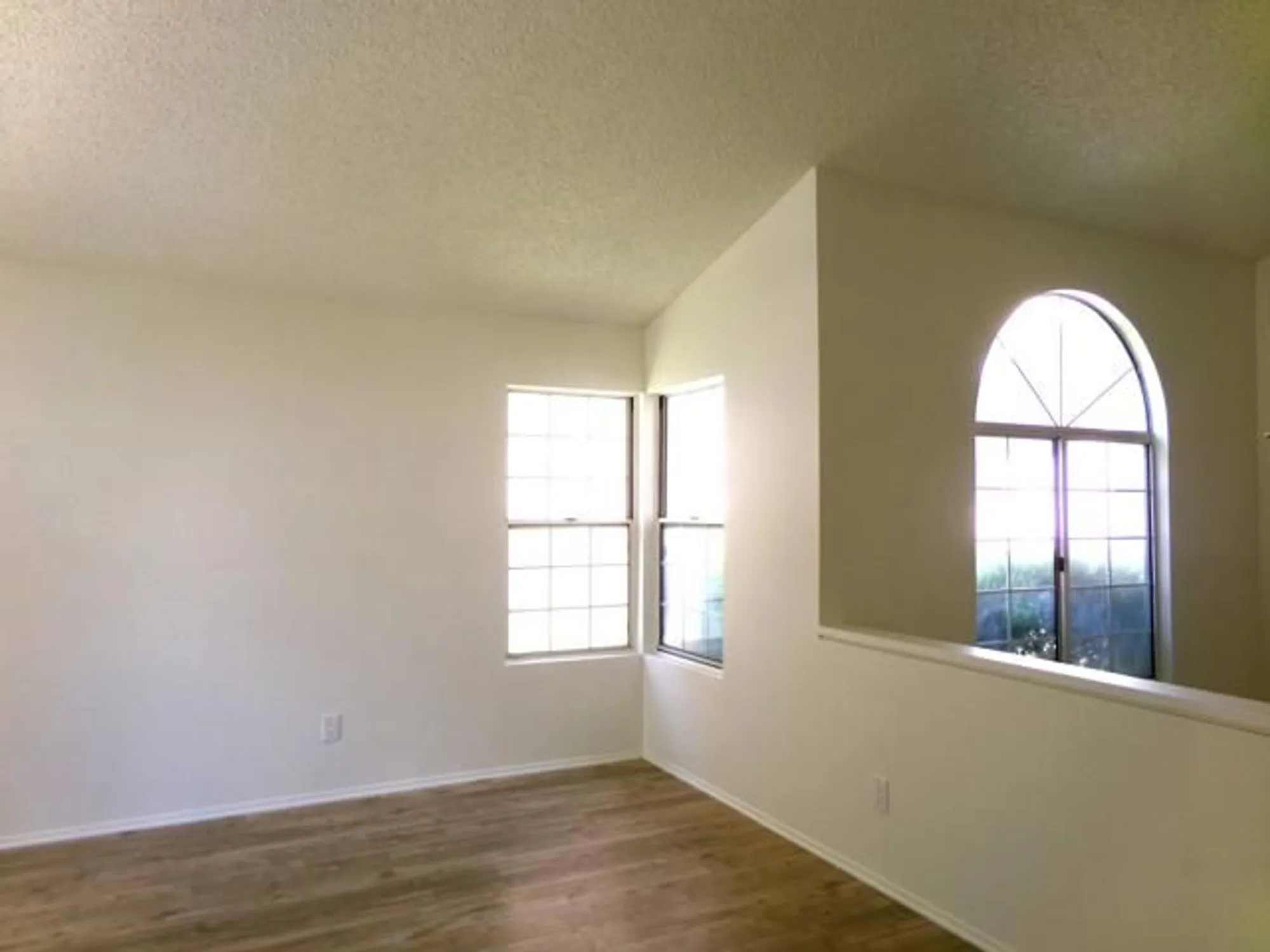 Property Slideshow image 3 of 29 | 4829 w forest oaks ave, Banning, CA, 92220