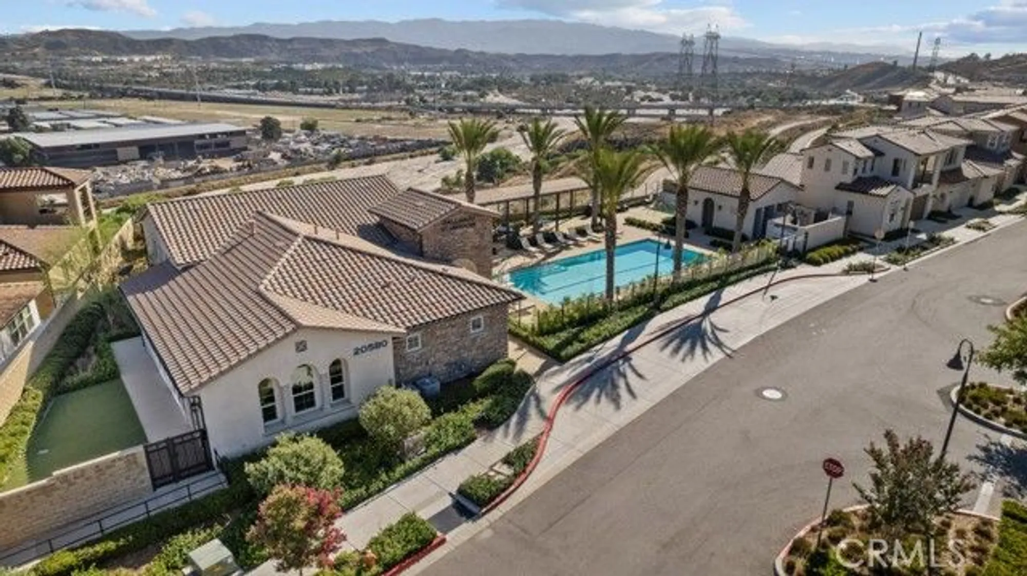 Property Slideshow image 27 of 31 | 20552 galloway dr, Saugus, CA, 91350