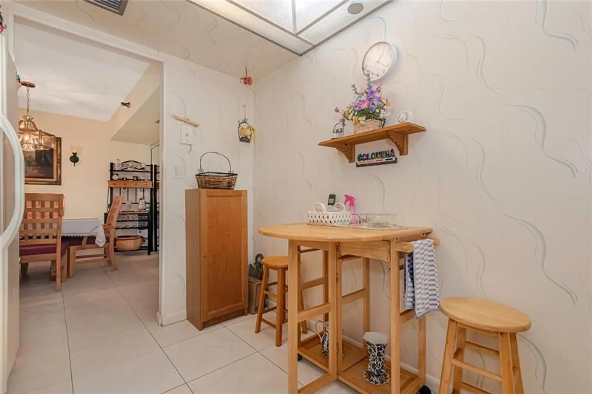 Property Slideshow image 12 of 29 | 1100 saint charles pl 207, Pembroke Pines, FL, 33026