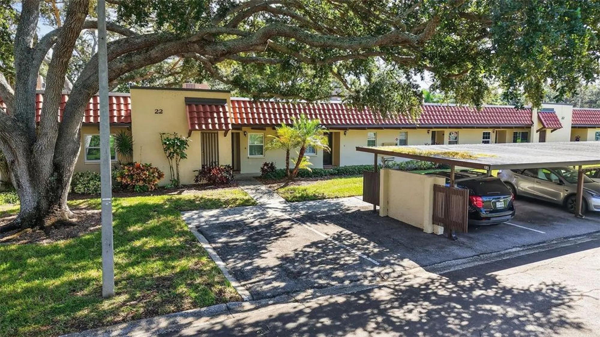 Property Slideshow image 30 of 36 | 1701 pinehurst rd 22b, Dunedin, FL, 34698