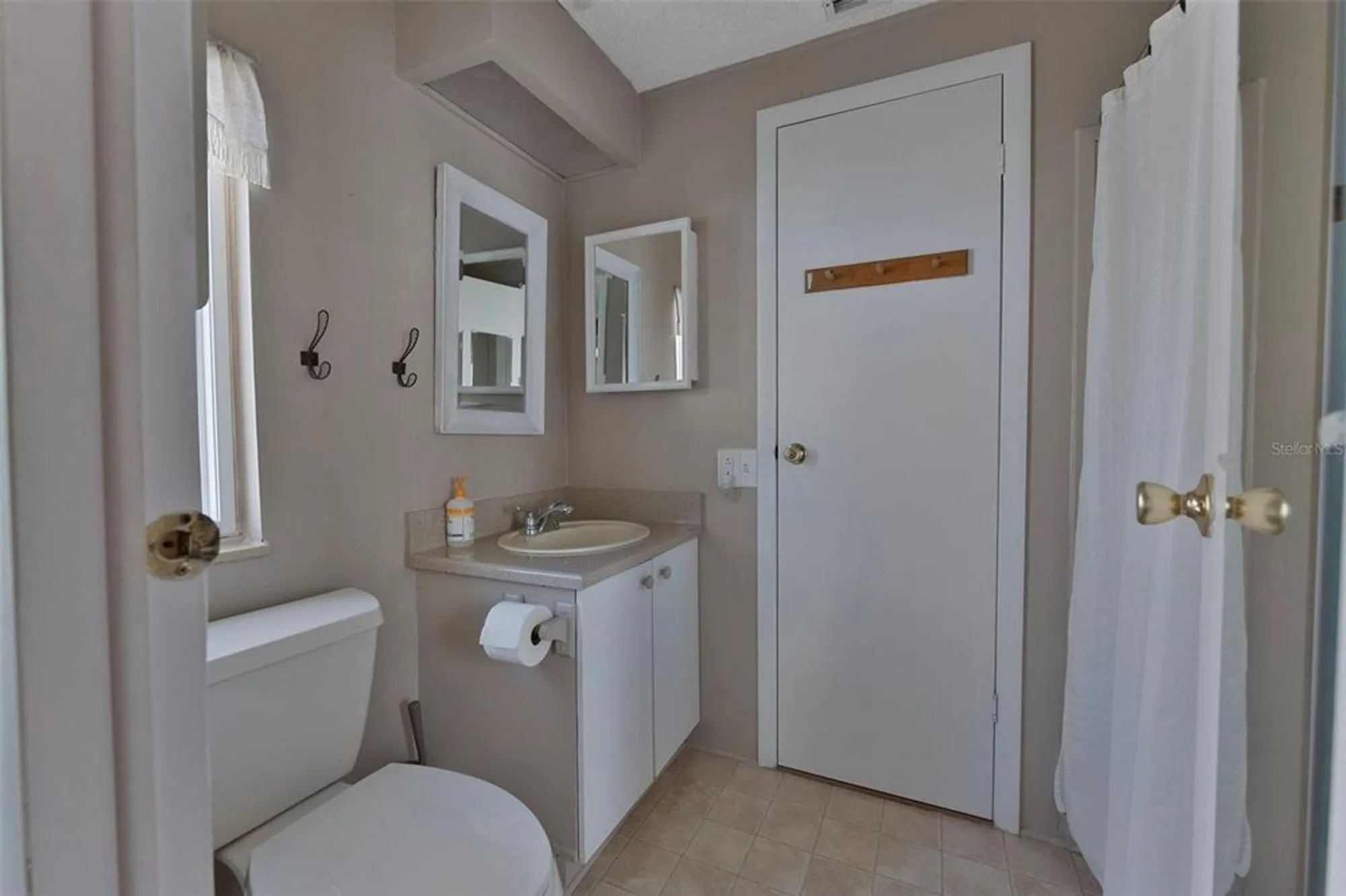 Property Slideshow image 12 of 23 | 3175 pebble bend dr, Lakeland, FL, 33810