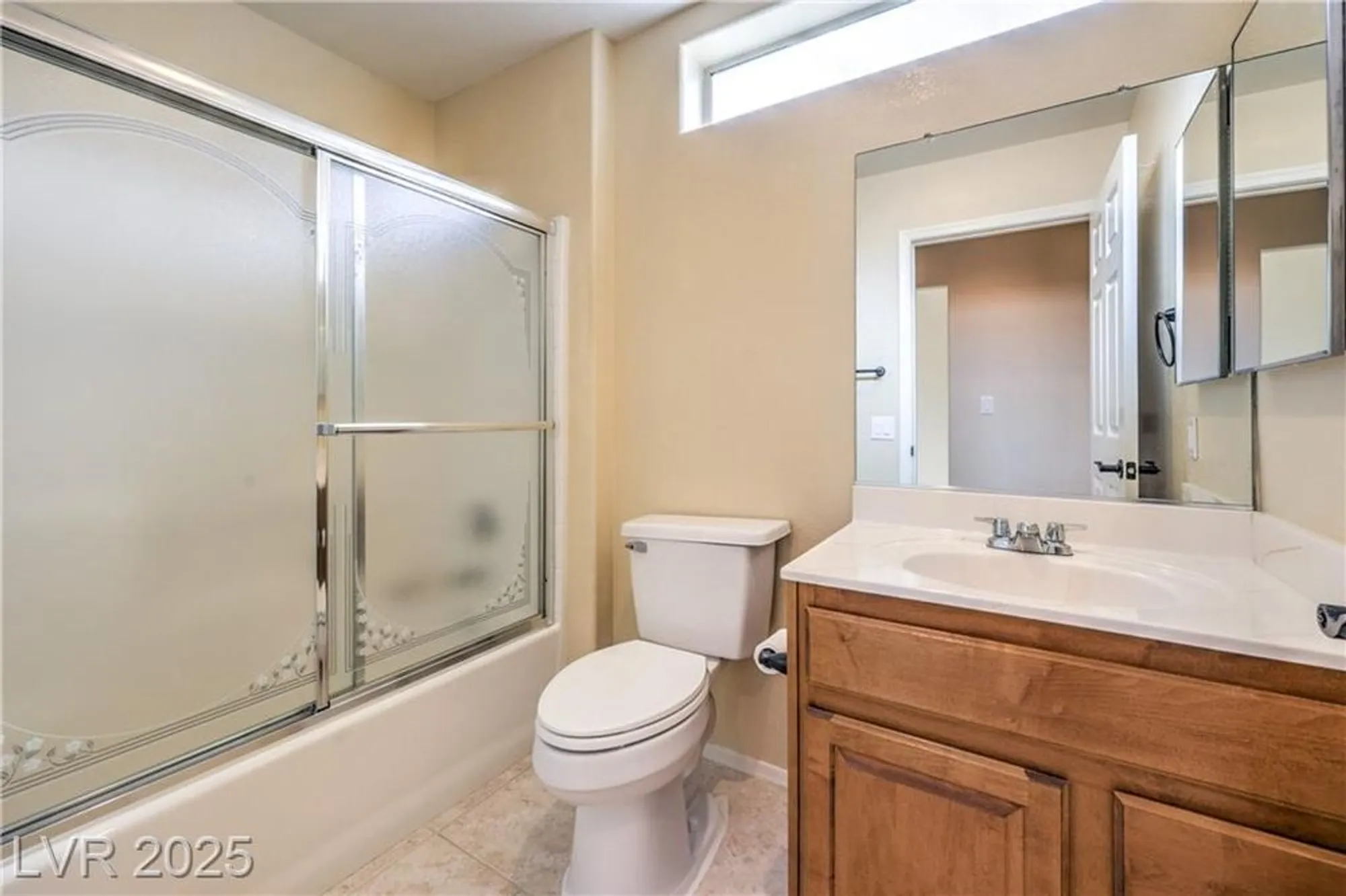 Property Slideshow image 21 of 39 | 9948 bundella dr, Las Vegas, NV, 89134