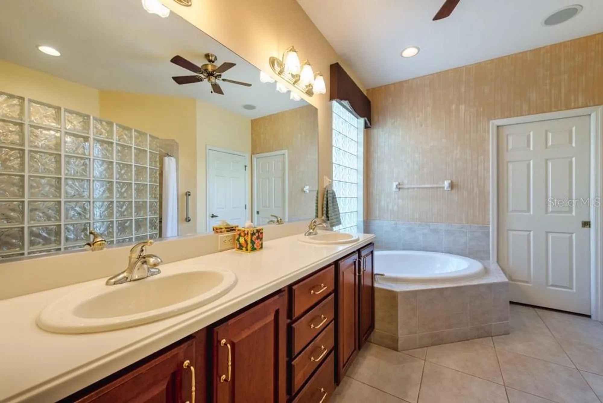 Property Slideshow image 19 of 45 | 1134 w diamond shore loop # 47, Hernando, FL, 34442