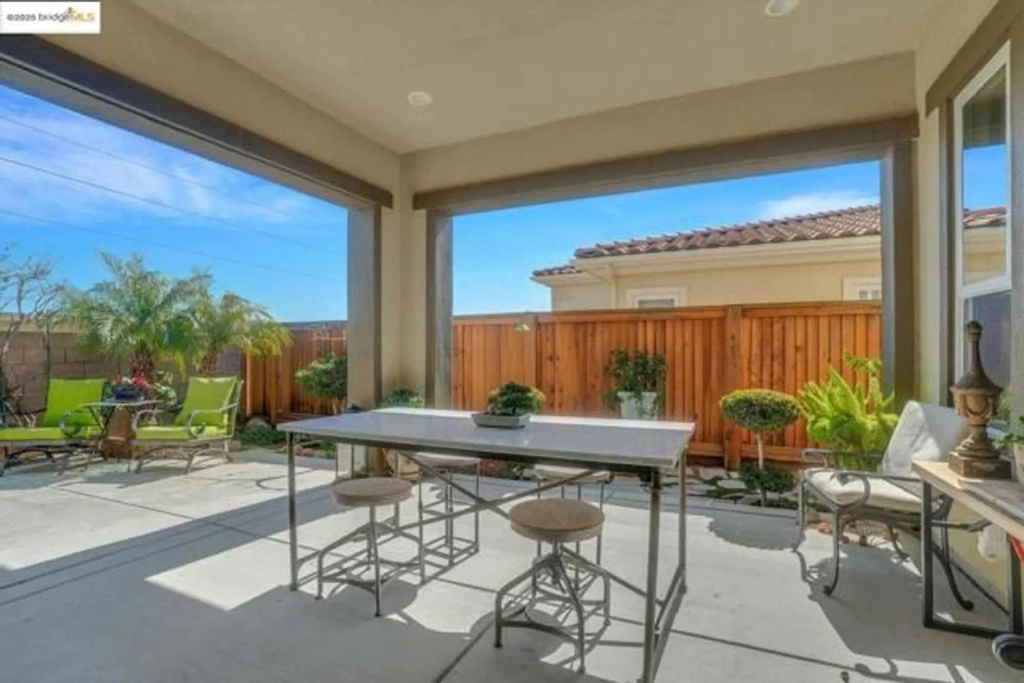 Property Slideshow image 36 of 57 | 1577 chianti ln, Brentwood, CA, 94513
