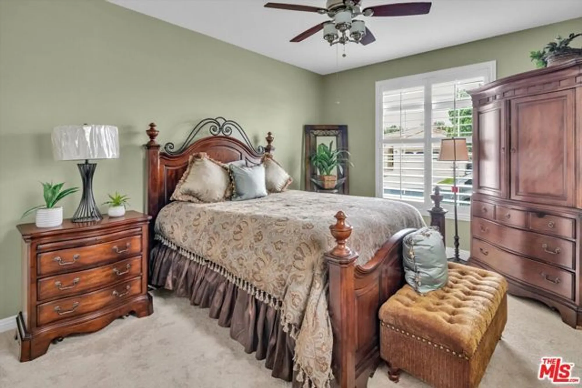 Property Slideshow image 13 of 39 | 180 kettle crk, Beaumont, CA, 92223