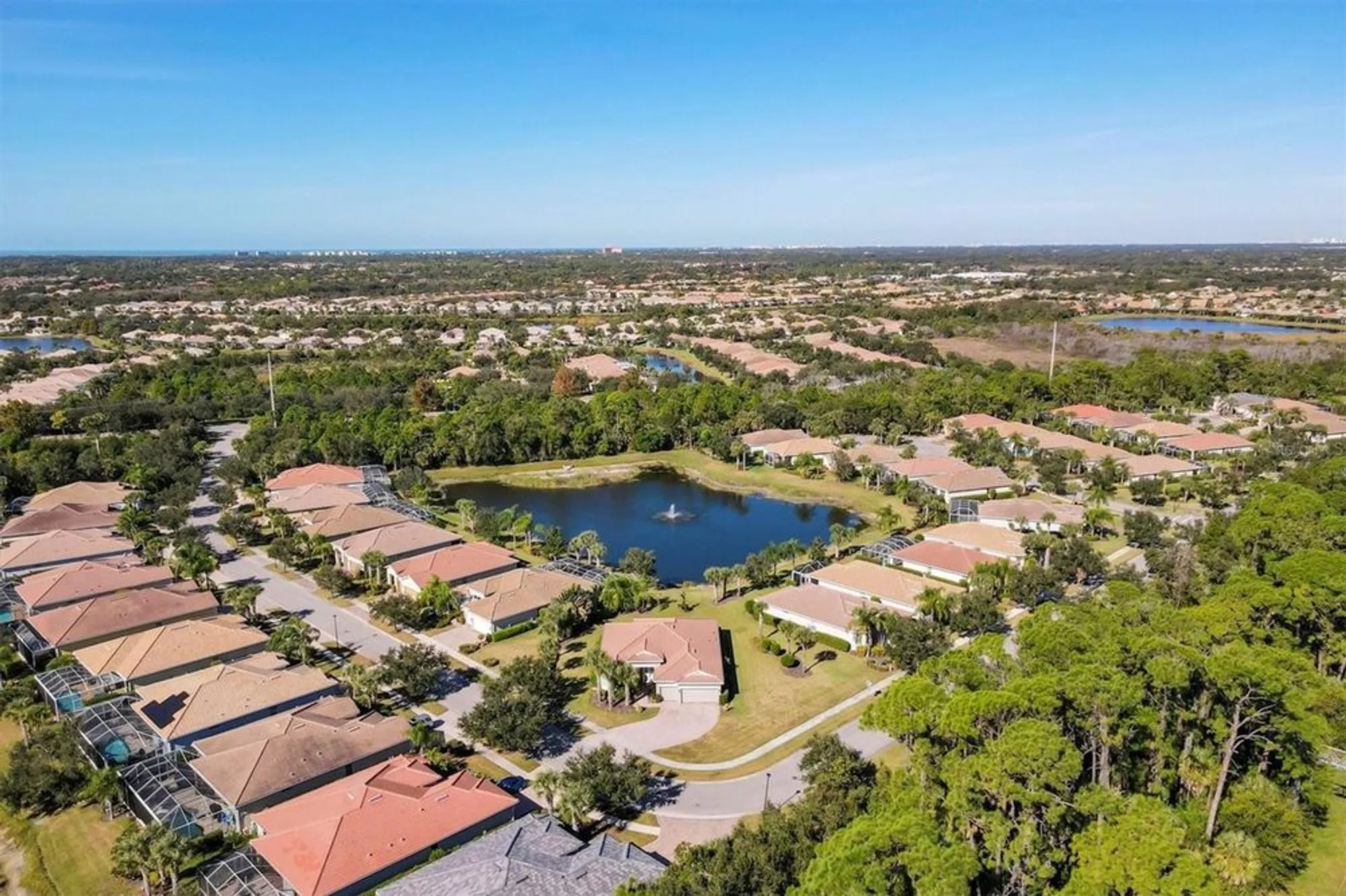 Property Slideshow image 7 of 66 | 6144 abaco dr, Sarasota, FL, 34238