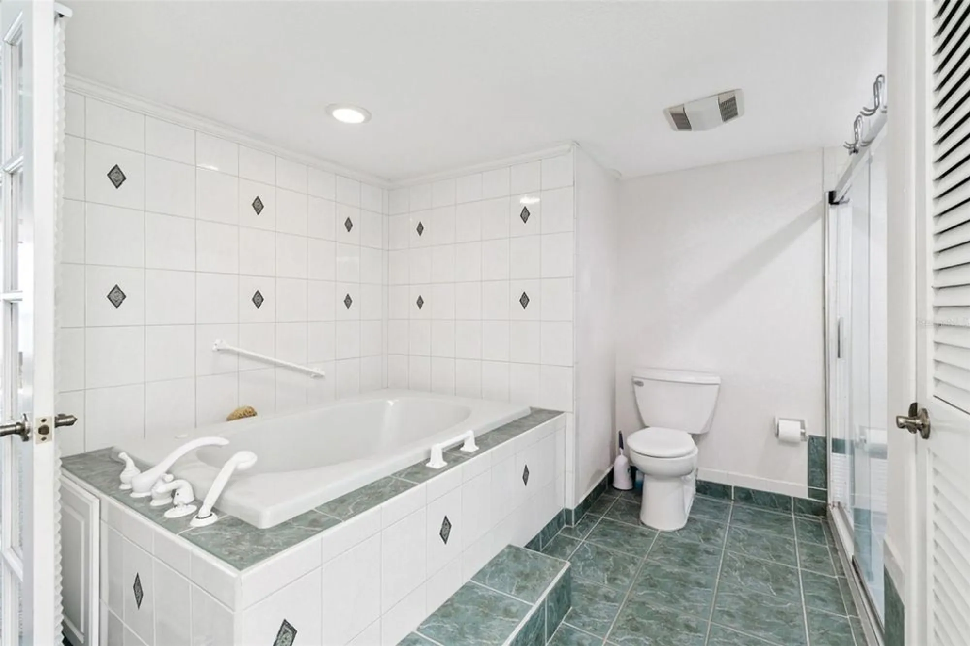 Property Slideshow image 51 of 66 | 634 edgewater dr 844, Dunedin, FL, 34698