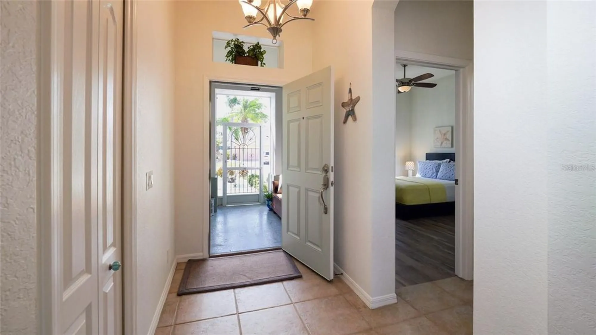 Property Slideshow image 36 of 48 | 443 noble faire dr, Sun City Center, FL, 33573