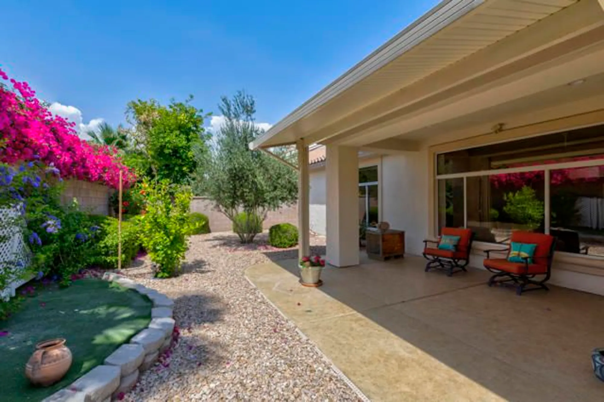 Property Slideshow image 22 of 32 | 37549 turnberry isle dr, Palm Desert, CA, 92211
