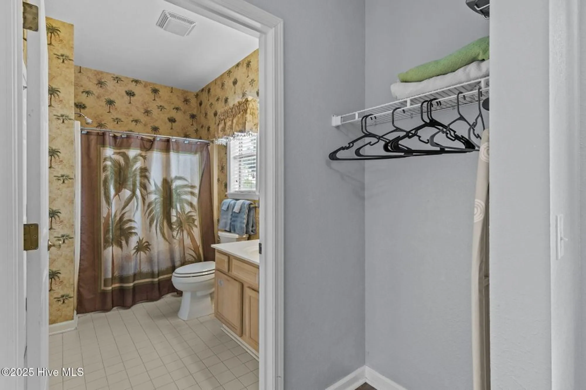 Property Slideshow image 22 of 60 | 213 kings trl 1004, Sunset Beach, NC, 28468