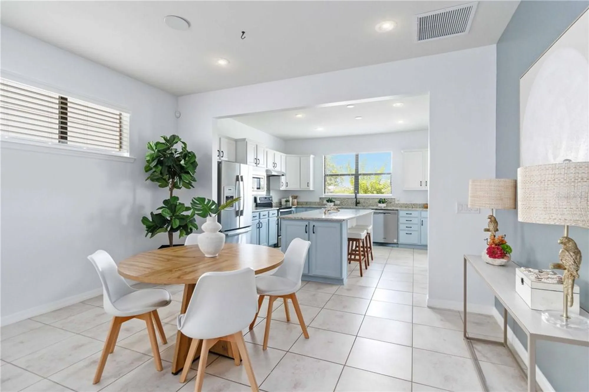 Property Slideshow image 5 of 48 | 13805 posada st, Venice, FL, 34293