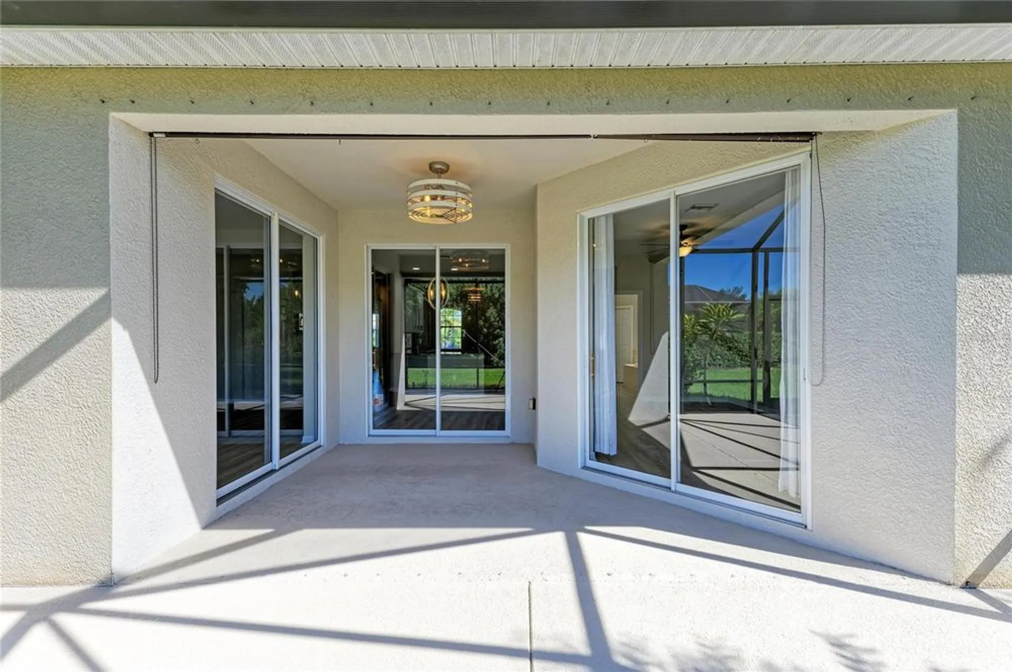 Property Slideshow image 37 of 63 | 350 river enclave ct, Bradenton, FL, 34212
