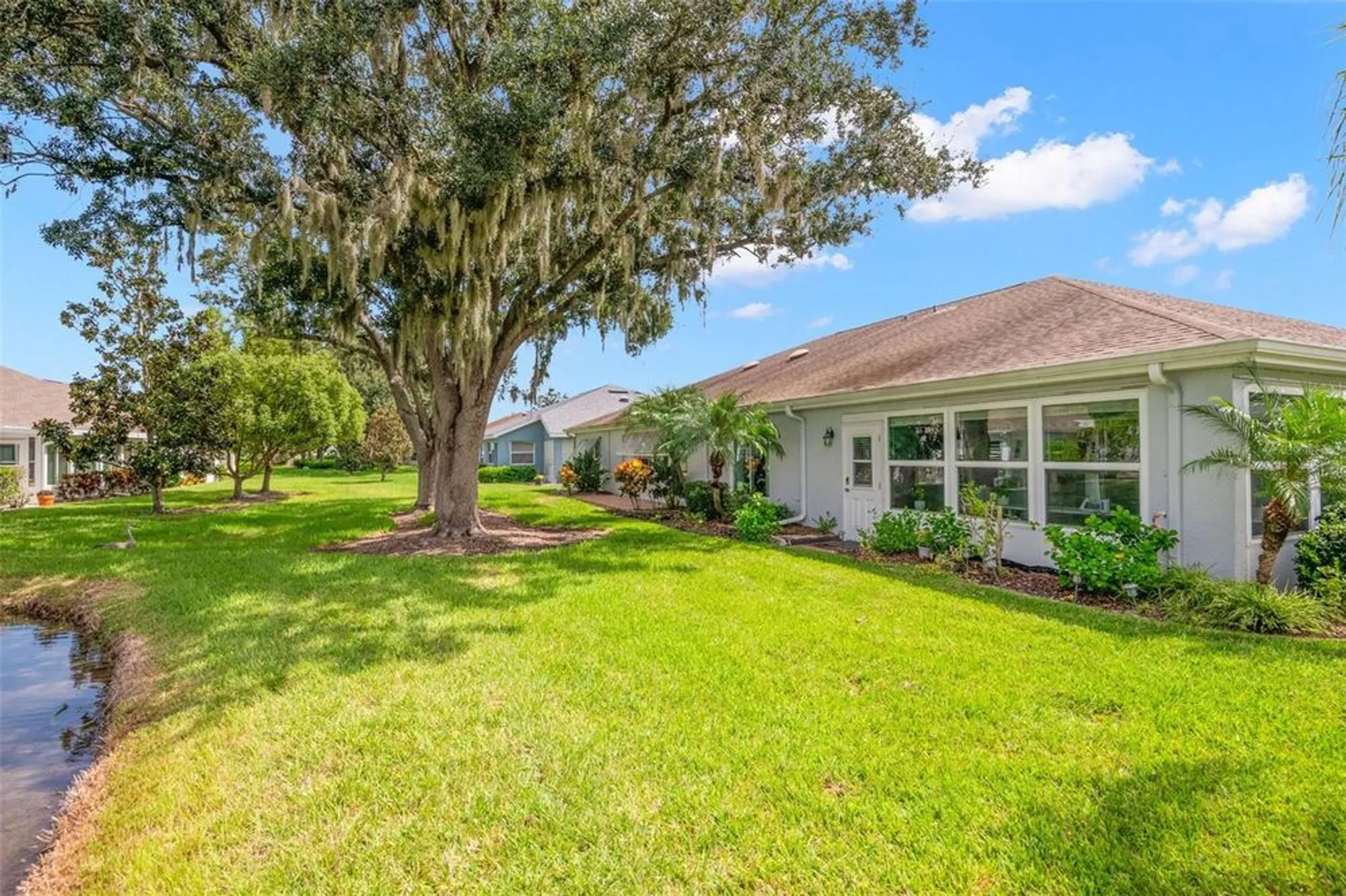 Property Slideshow image 25 of 61 | 713 manchester woods dr, Sun City Center, FL, 33573