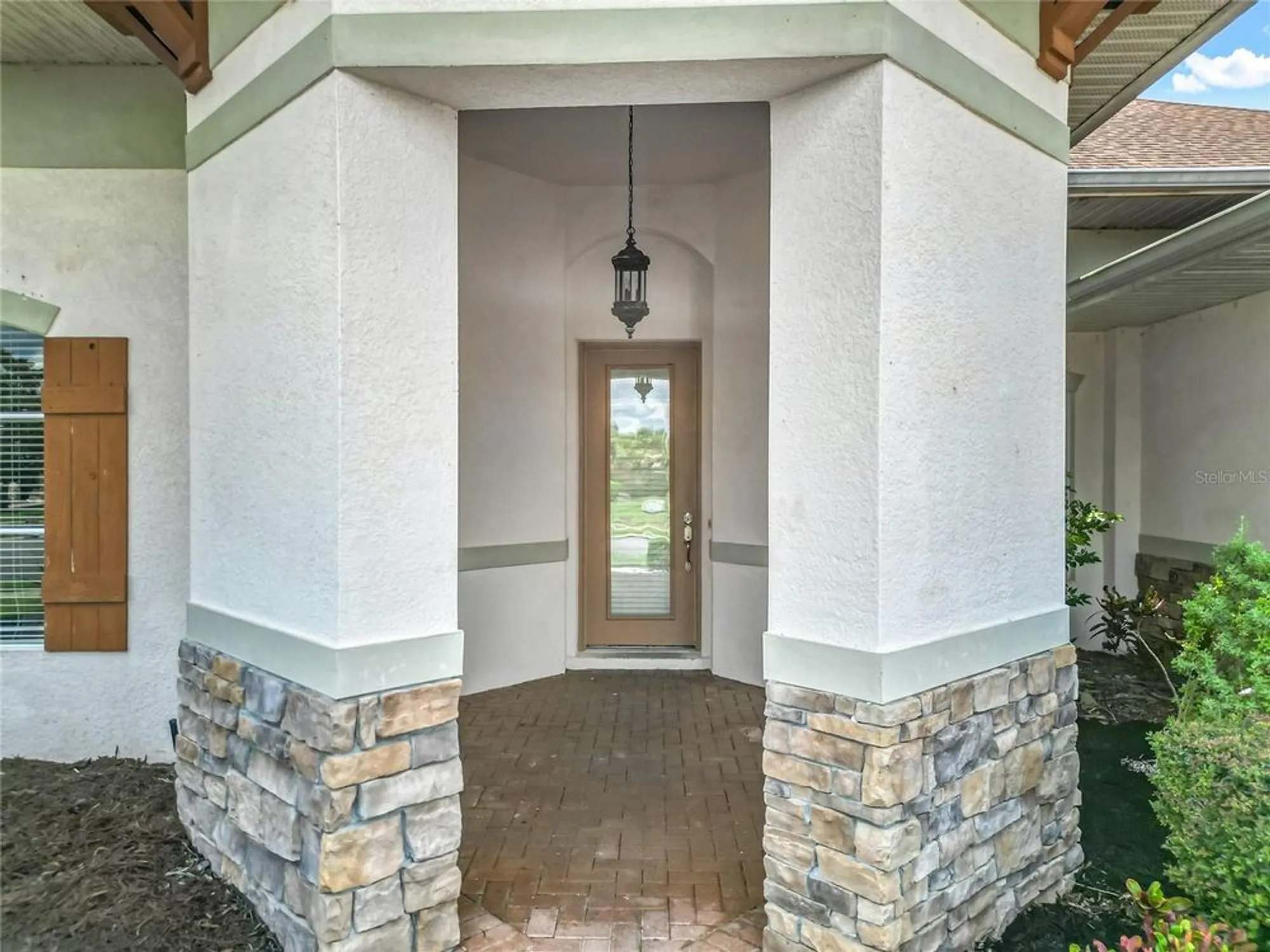Property Slideshow image 6 of 30 | 38634 lakeview walk, Lady Lake, FL, 32159