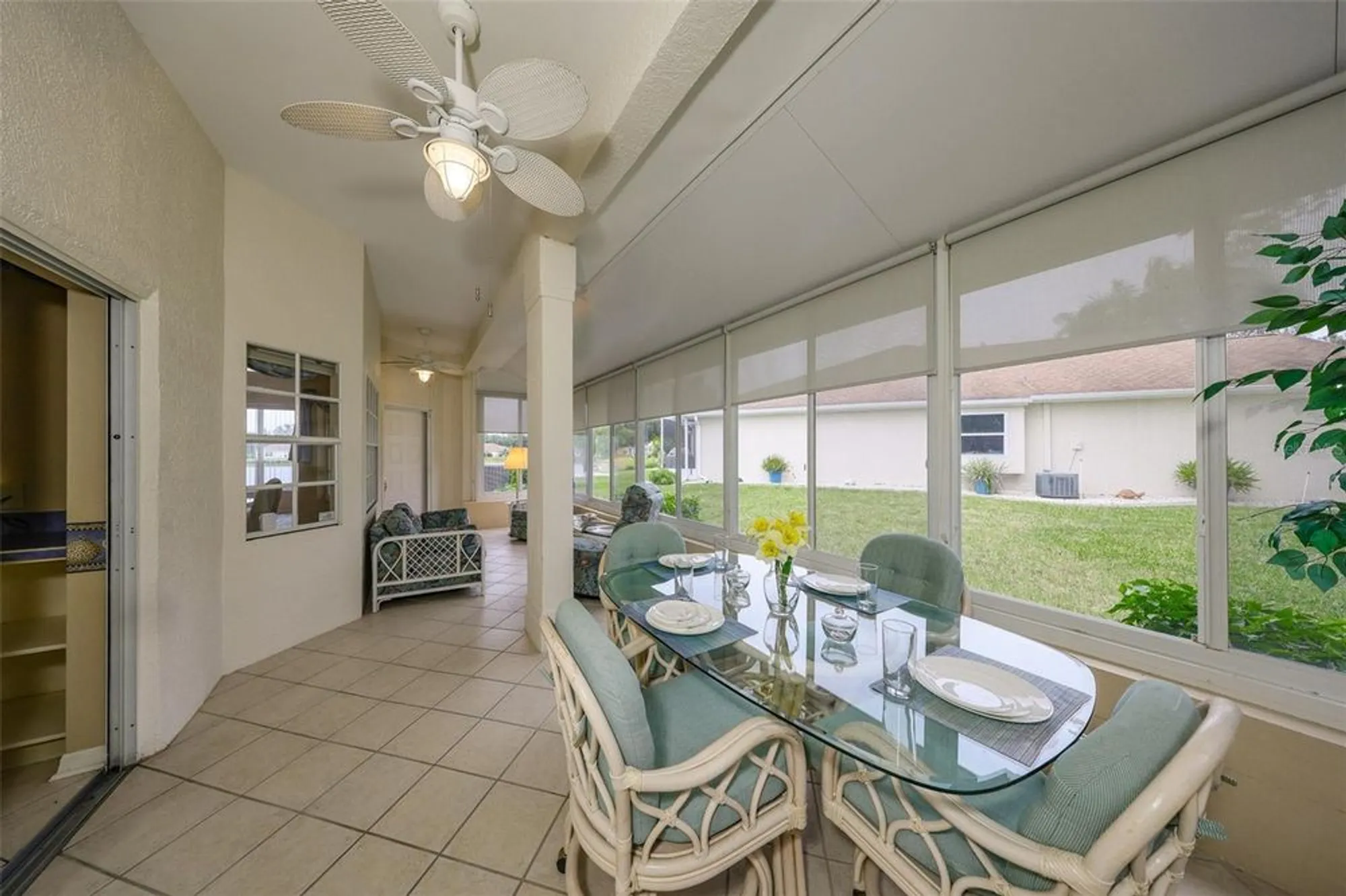 Property Slideshow image 7 of 100 | 1117 mcdaniel st # 301, Sun City Center, FL, 33573