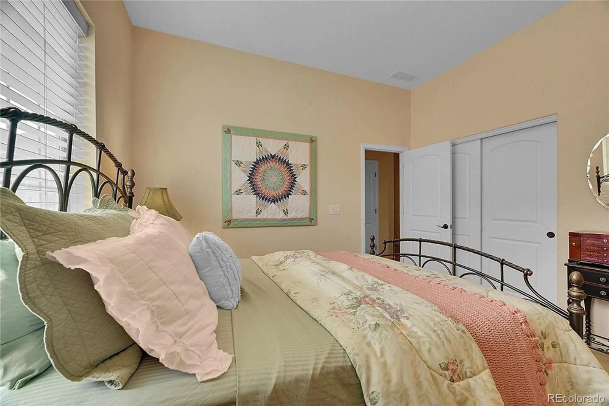 Property Slideshow image 25 of 40 | 22680 e eads cir, Aurora, CO, 80016