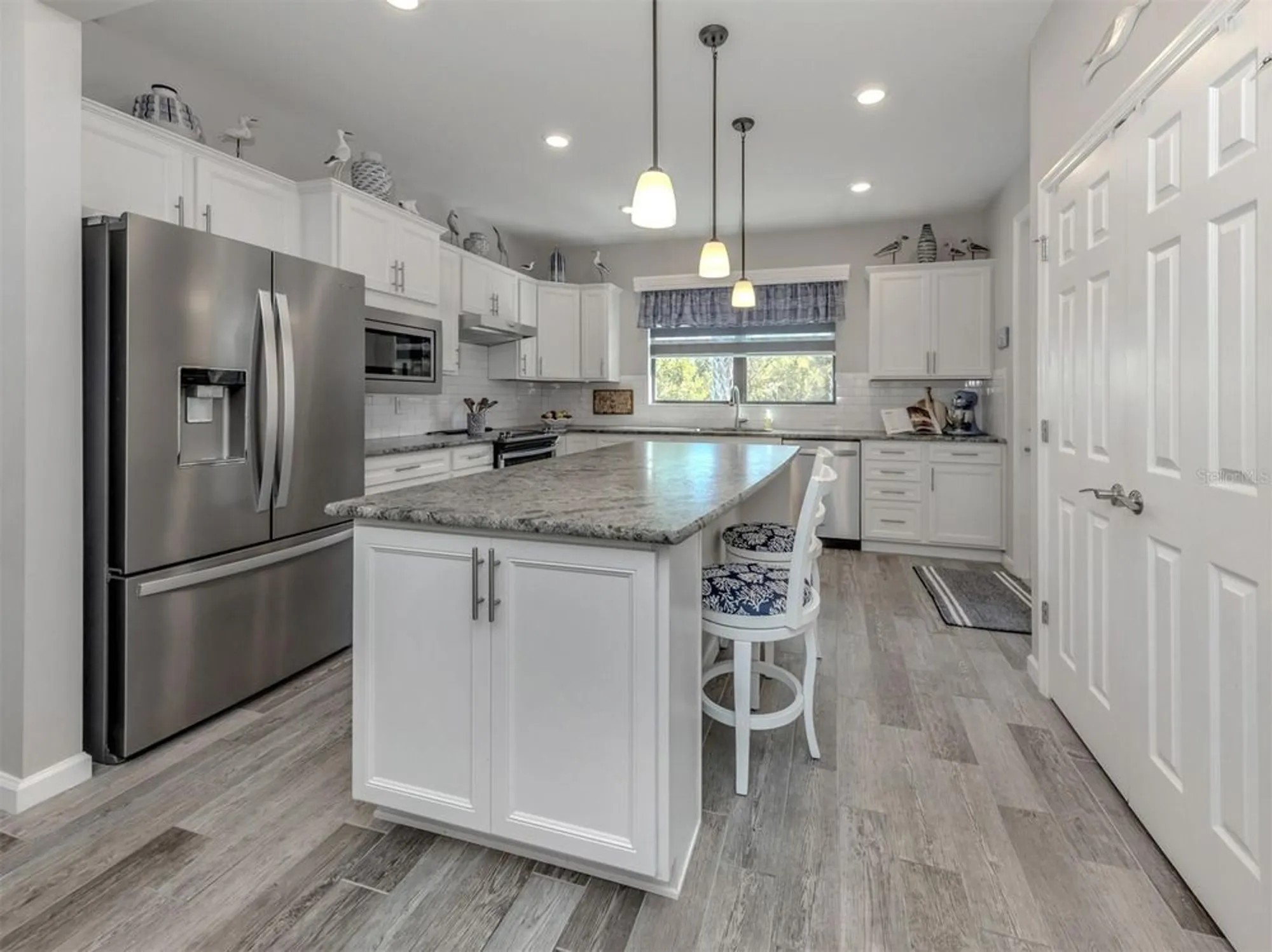 Property Slideshow image 12 of 95 | 2524 daisy dr, North Port, FL, 34289