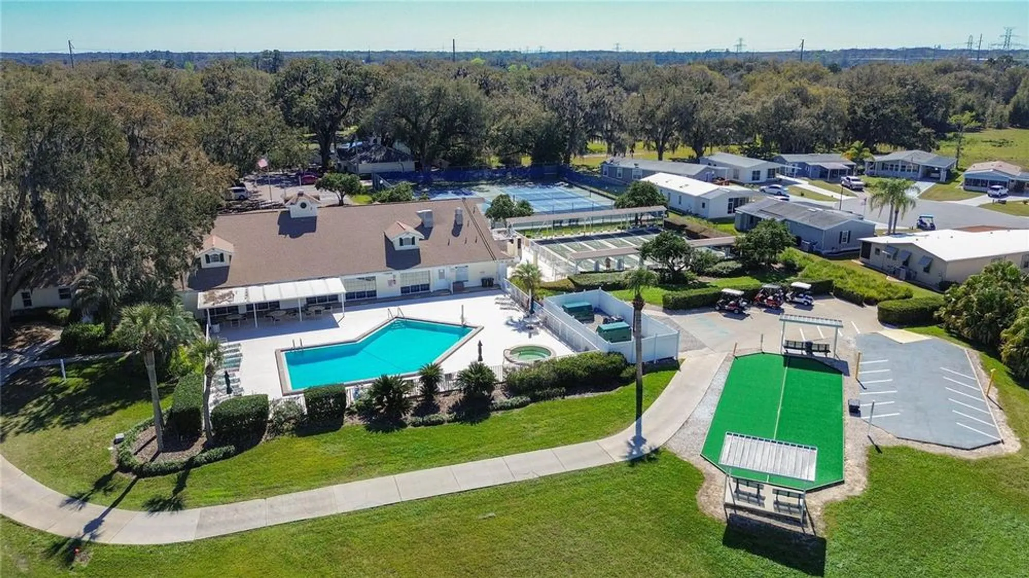 Property Slideshow image 62 of 68 | 32676 oak park dr, Leesburg, FL, 34748