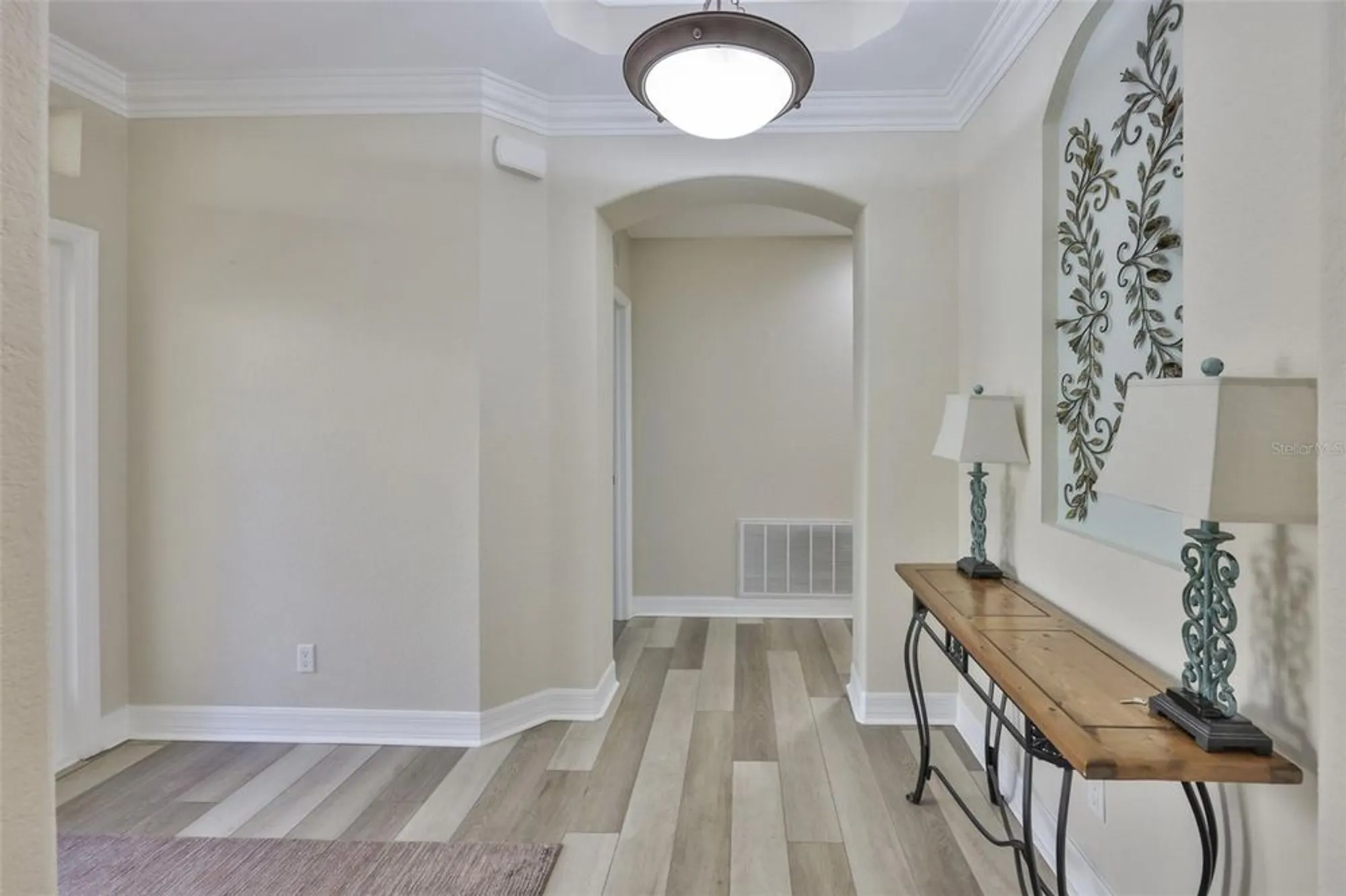 Property Slideshow image 27 of 56 | 1417 emerald dunes dr, Sun City Center, FL, 33573