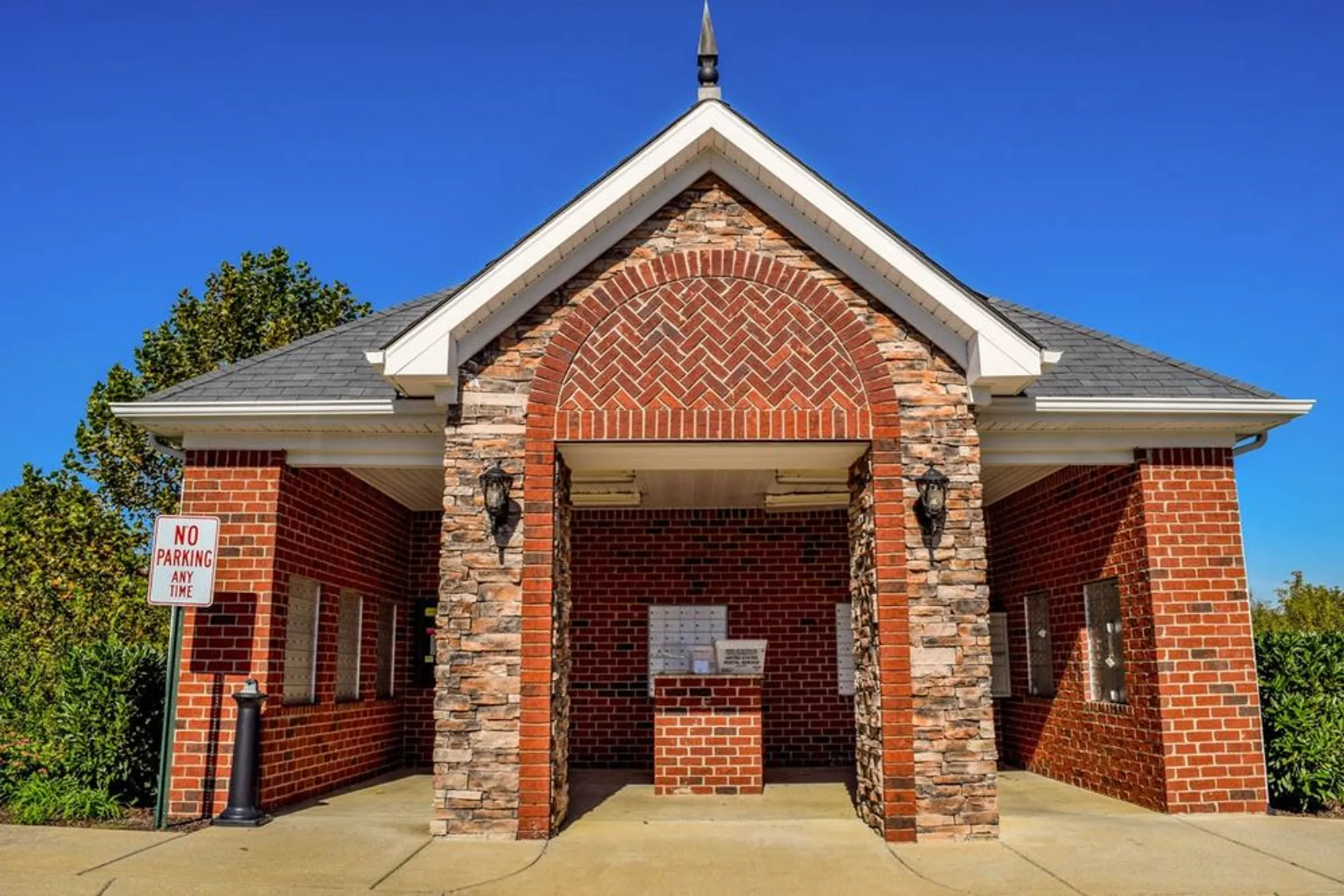 Property Slideshow image 6 of 43 | 395 devon chase hl 4703, Gallatin, TN, 37066