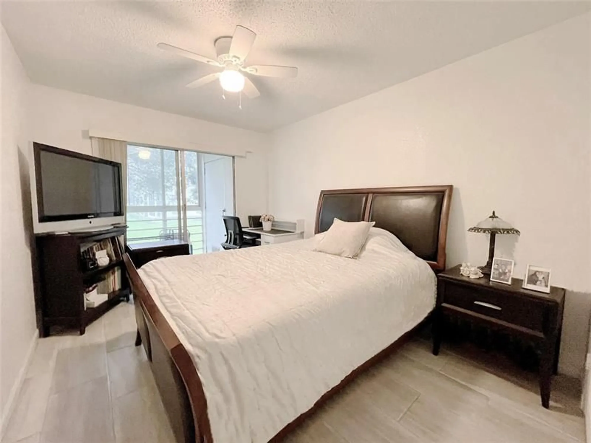 Property Slideshow image 12 of 28 | 393 mansfield j # 393, Boca Raton, FL, 33434