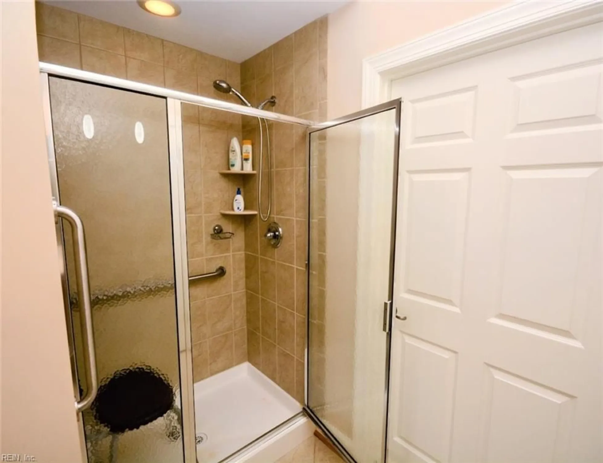 Property Slideshow image 28 of 41 | 1443 thistlewood ln, Chesapeake, VA, 23320